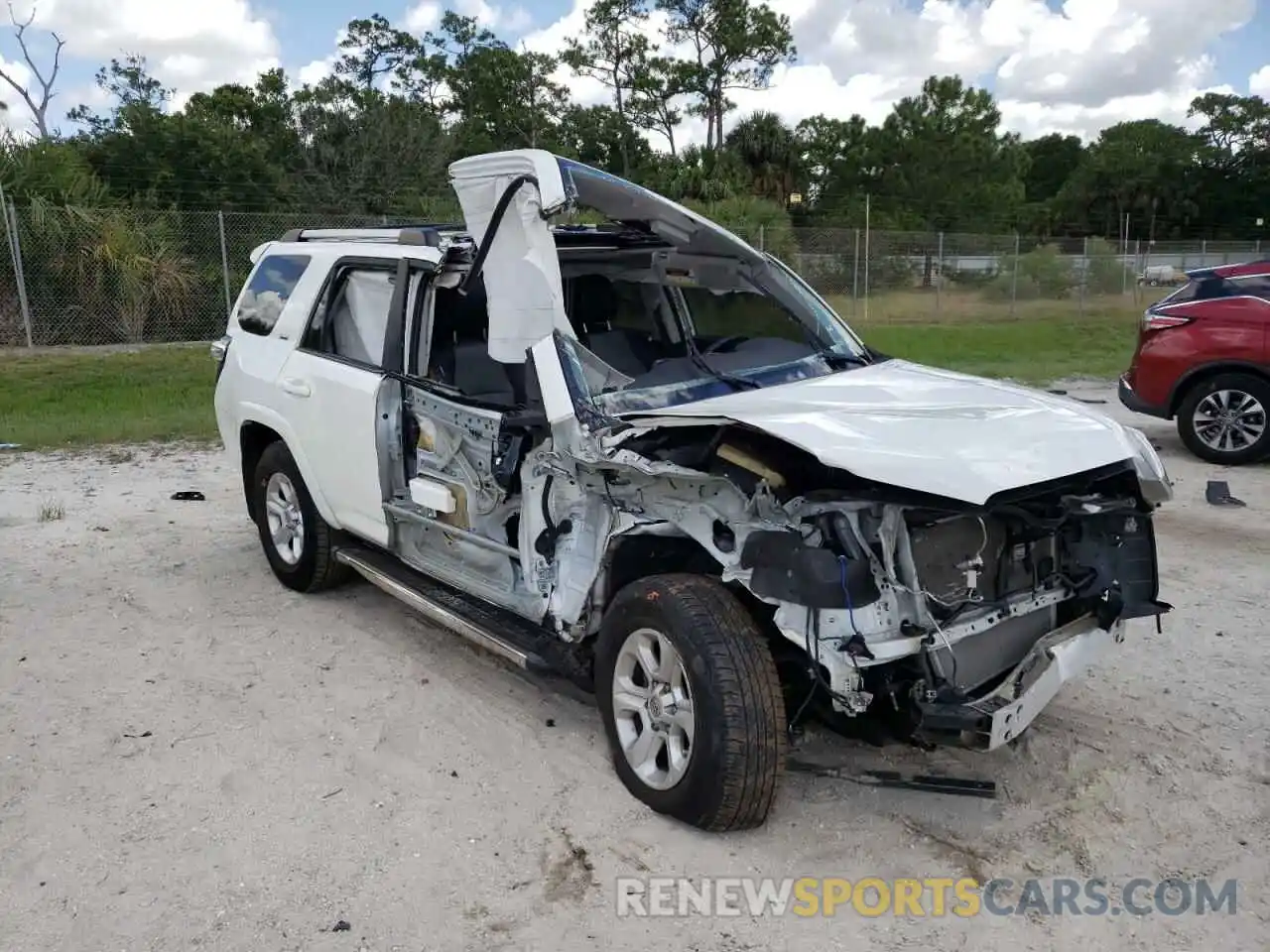 9 Photograph of a damaged car JTEZU5JR9K5194907 TOYOTA 4RUNNER 2019