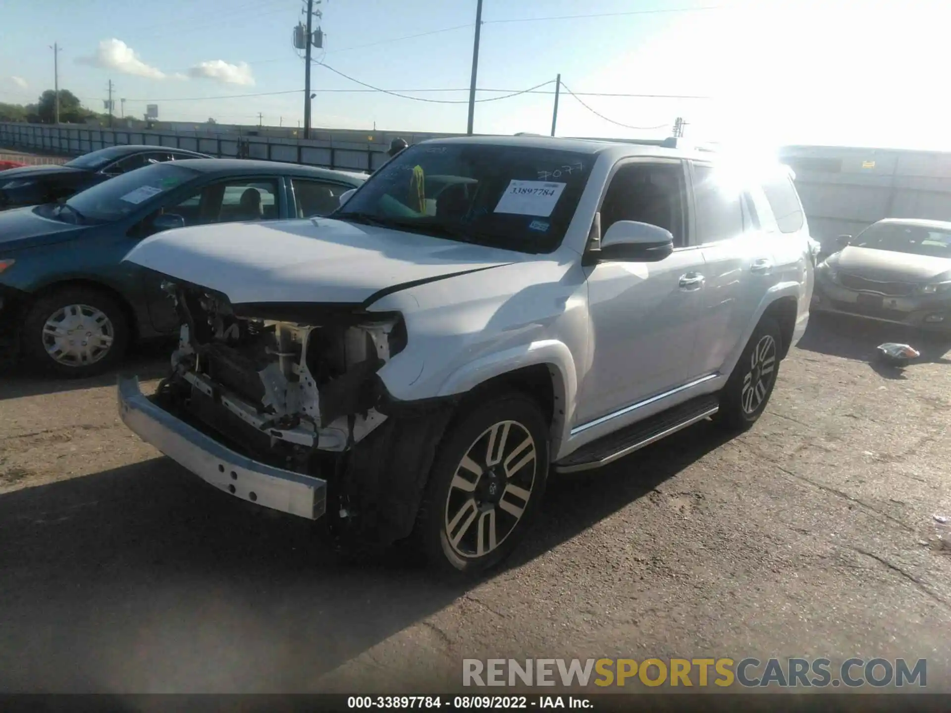 2 Фотография поврежденного автомобиля JTEZU5JR9K5197077 TOYOTA 4RUNNER 2019