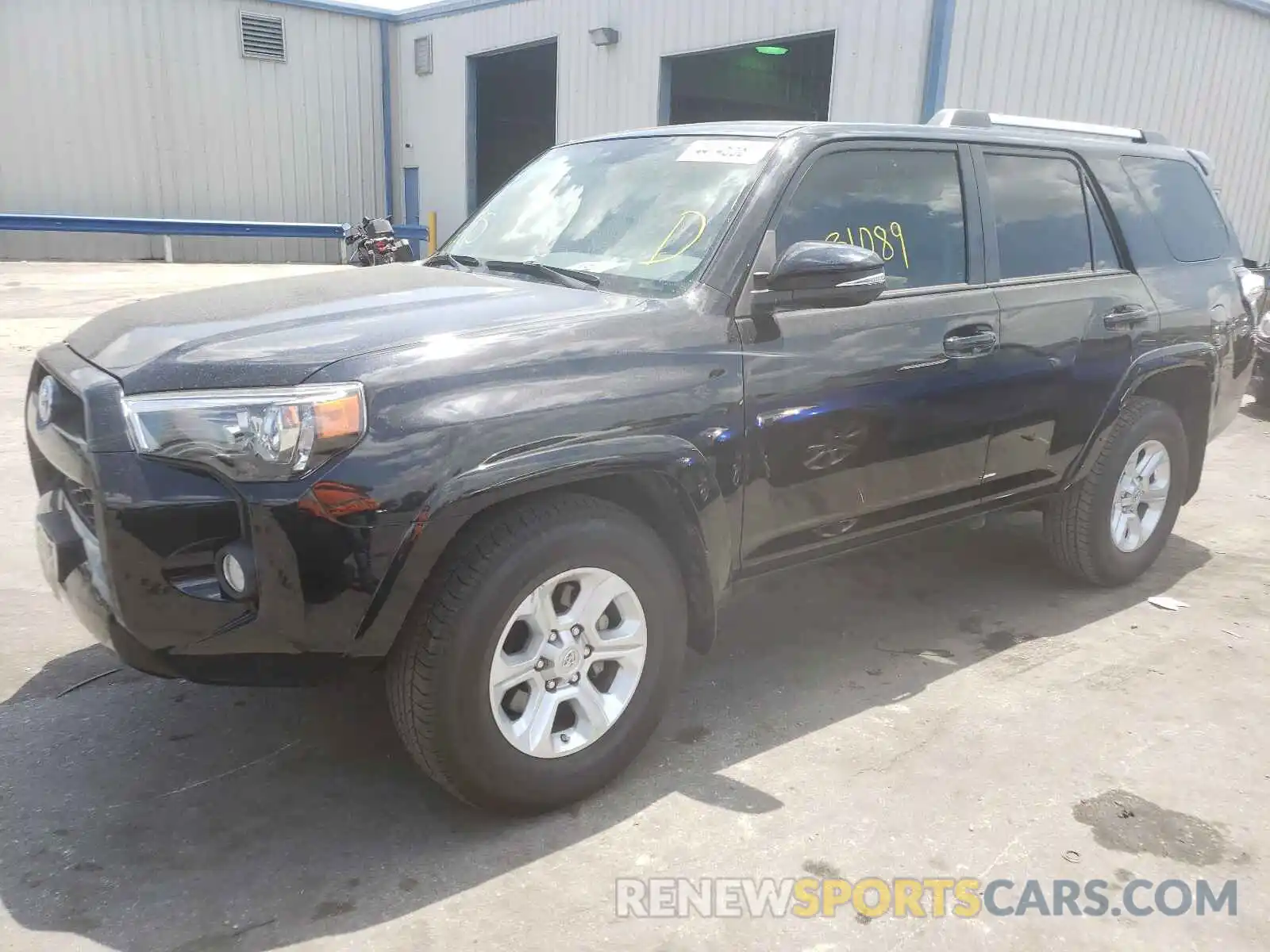 2 Фотография поврежденного автомобиля JTEZU5JR9K5200379 TOYOTA 4RUNNER 2019