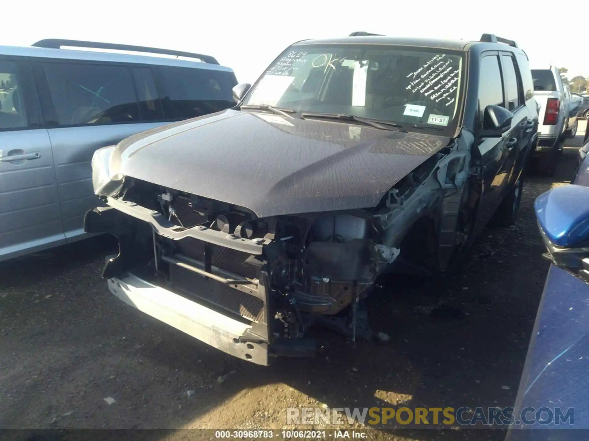 2 Photograph of a damaged car JTEZU5JR9K5202438 TOYOTA 4RUNNER 2019