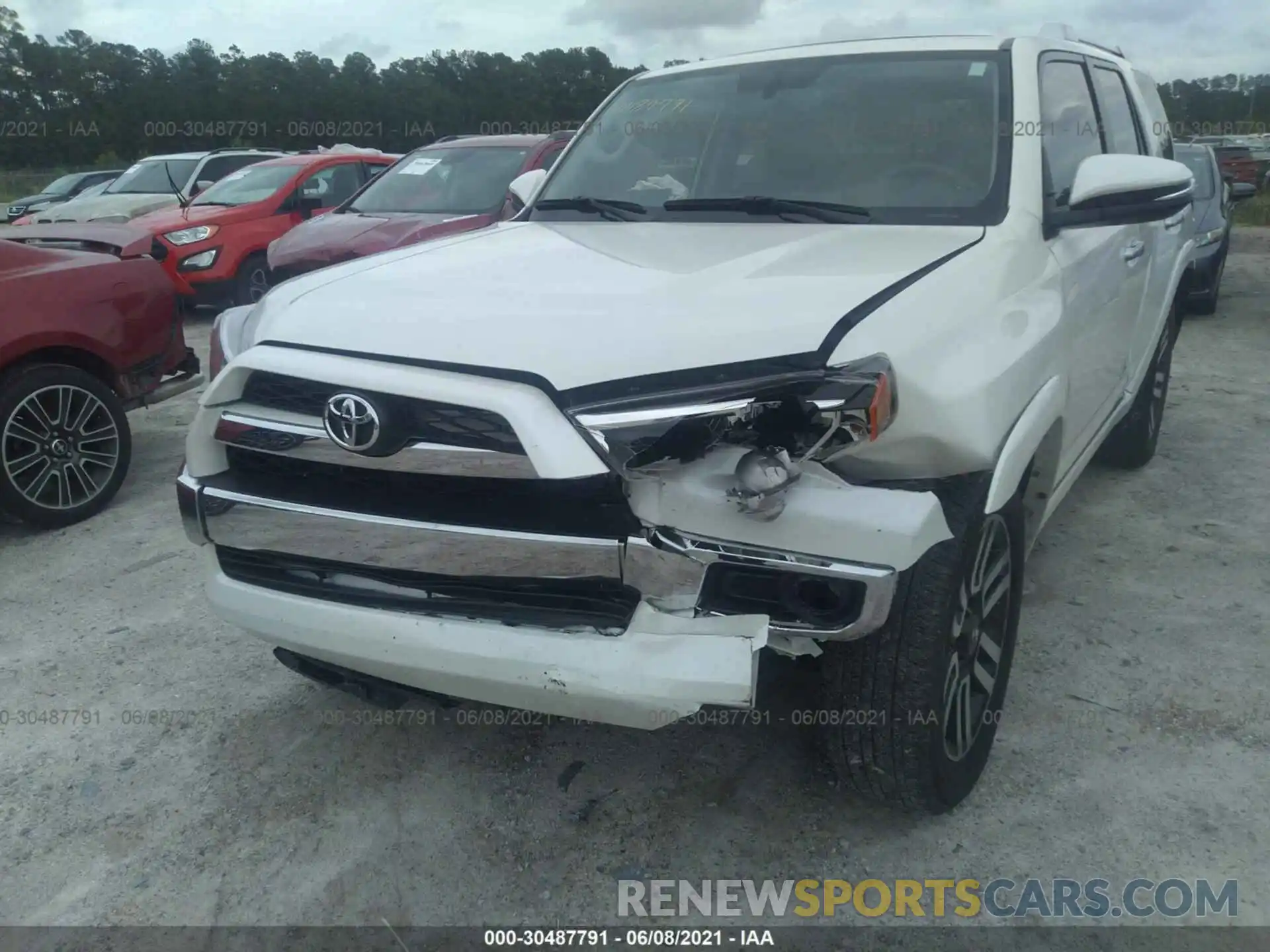 6 Photograph of a damaged car JTEZU5JR9K5203377 TOYOTA 4RUNNER 2019