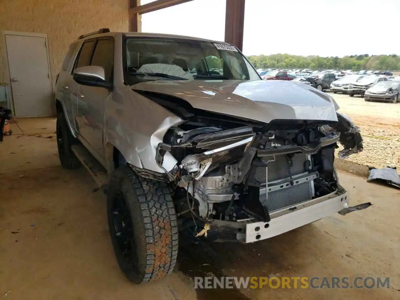 1 Photograph of a damaged car JTEZU5JR9K5203721 TOYOTA 4RUNNER 2019