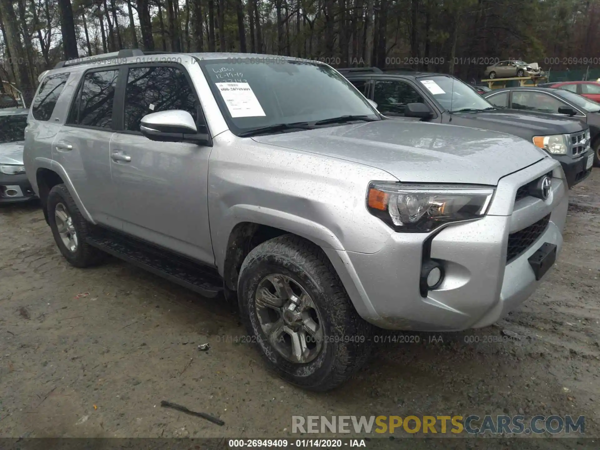 1 Photograph of a damaged car JTEZU5JR9K5204898 TOYOTA 4RUNNER 2019