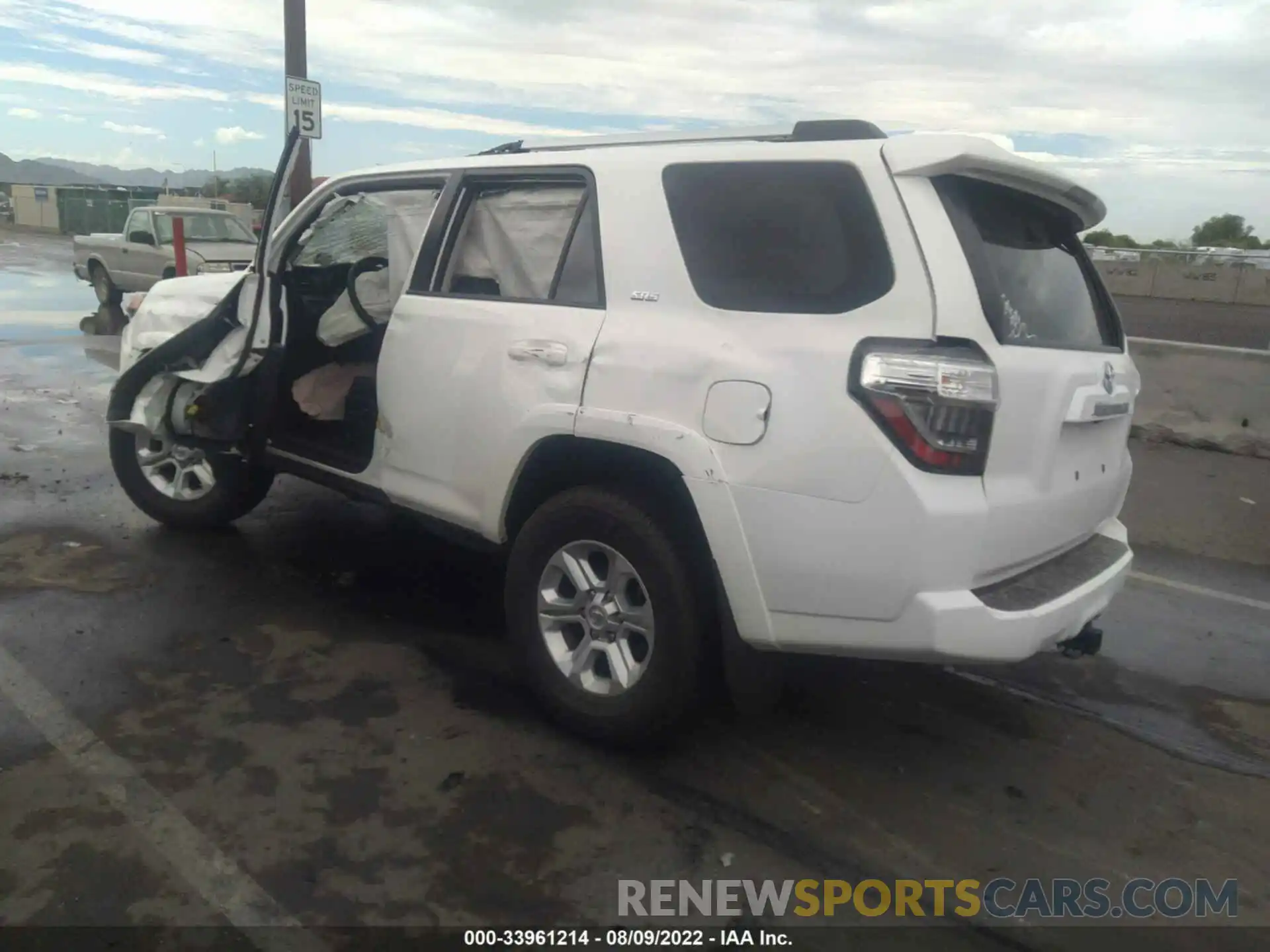 3 Photograph of a damaged car JTEZU5JR9K5205520 TOYOTA 4RUNNER 2019