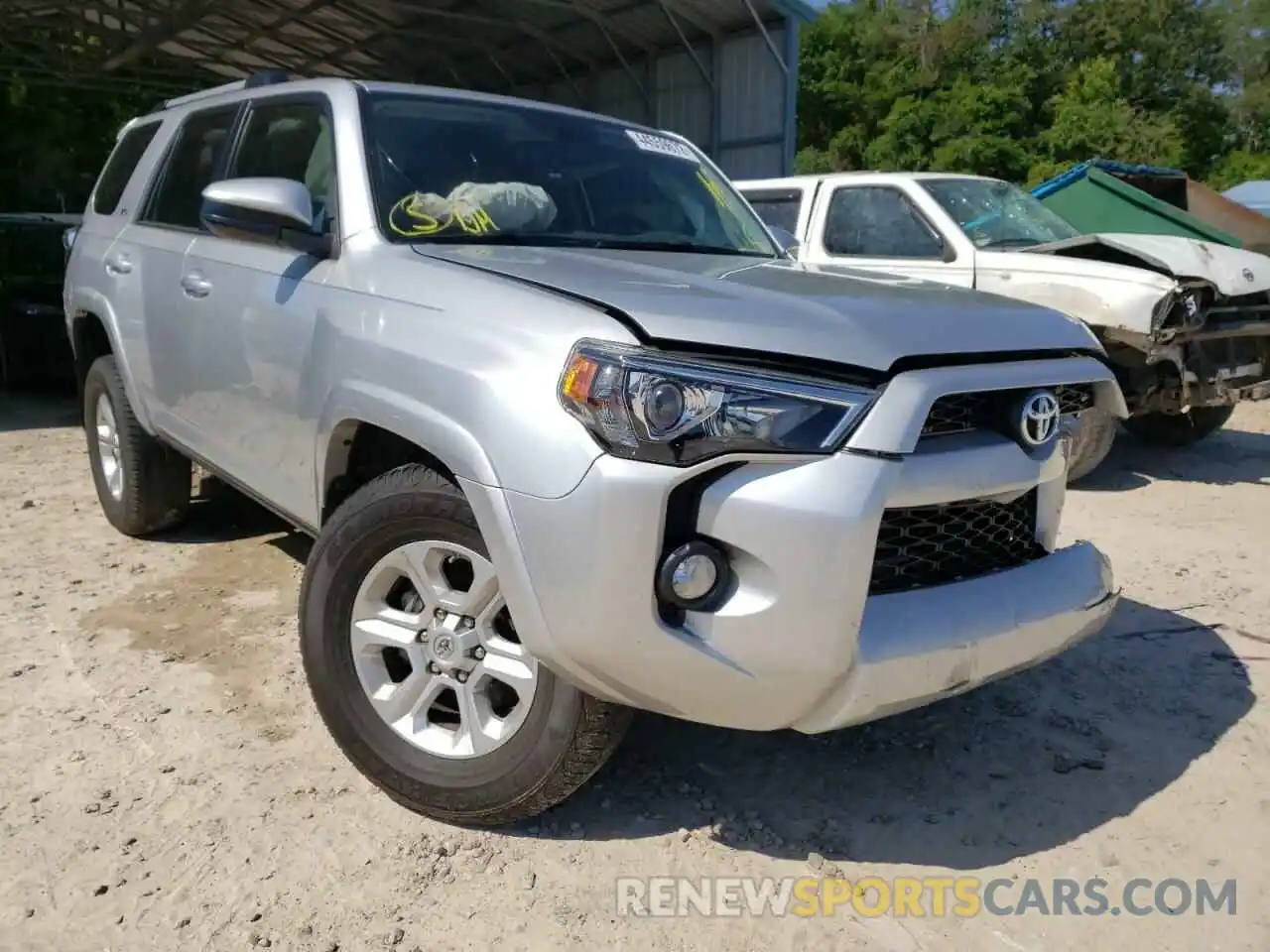 1 Photograph of a damaged car JTEZU5JR9K5205761 TOYOTA 4RUNNER 2019