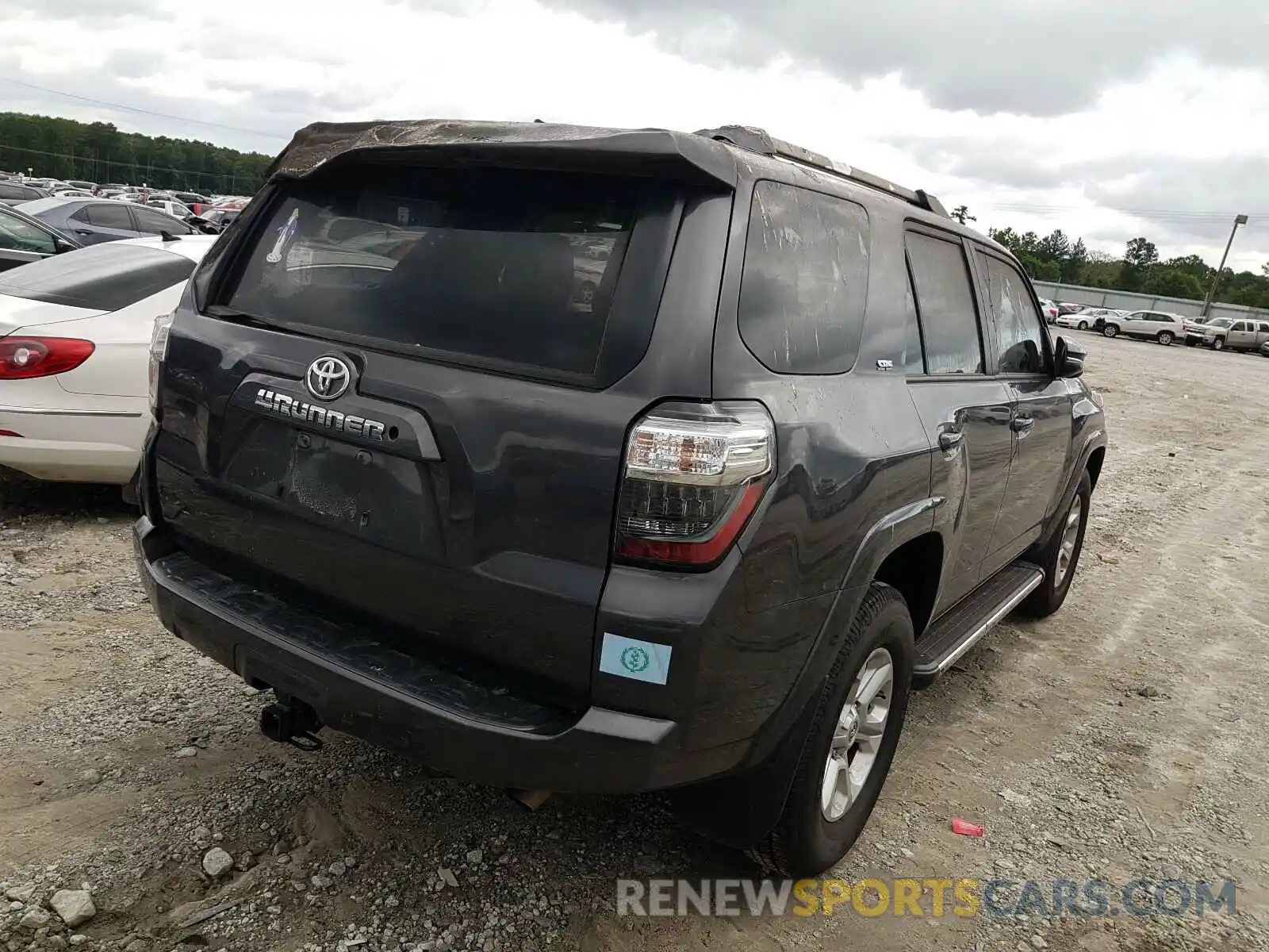 4 Photograph of a damaged car JTEZU5JR9K5206165 TOYOTA 4RUNNER 2019