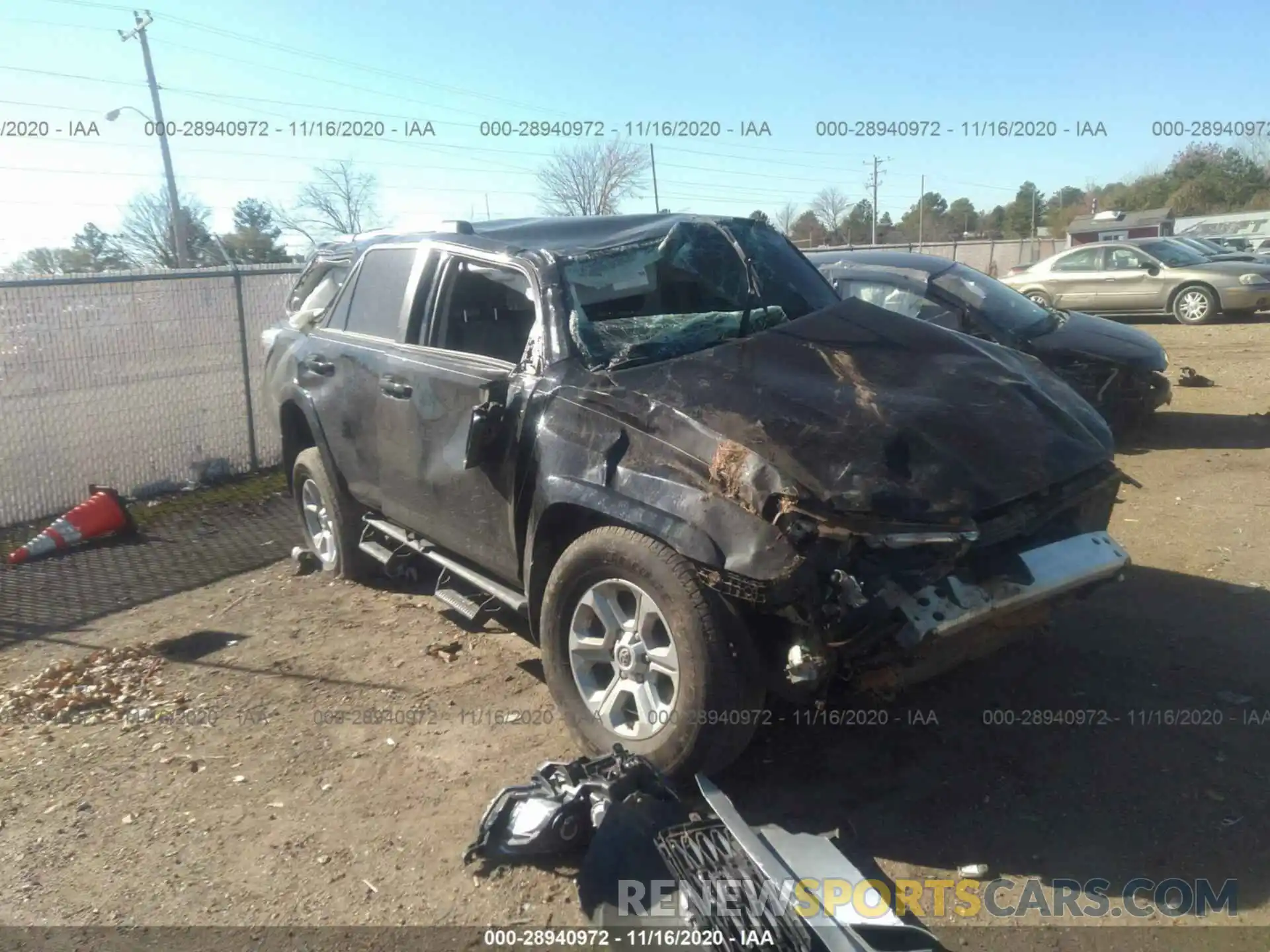 1 Photograph of a damaged car JTEZU5JR9K5209860 TOYOTA 4RUNNER 2019