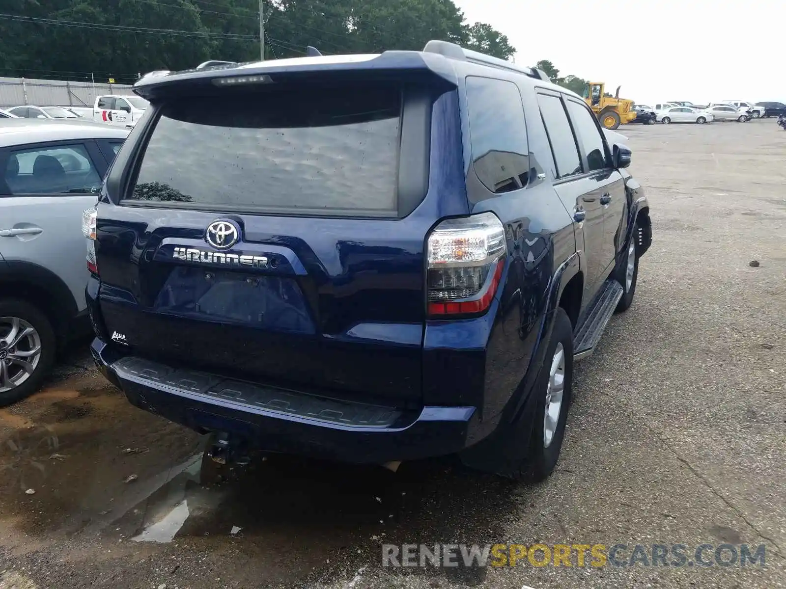 4 Photograph of a damaged car JTEZU5JR9K5212791 TOYOTA 4RUNNER 2019