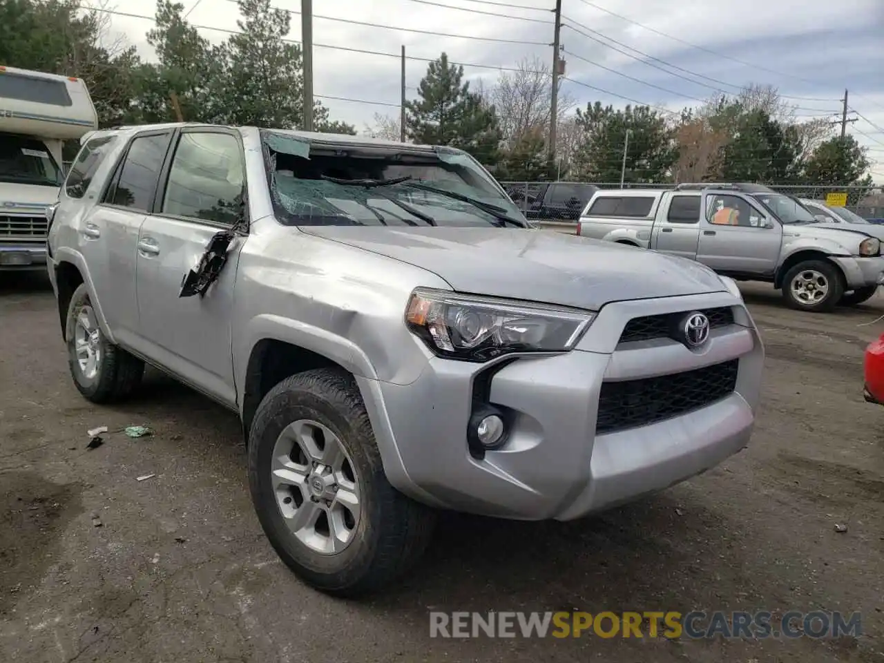 1 Photograph of a damaged car JTEZU5JRXK5194737 TOYOTA 4RUNNER 2019