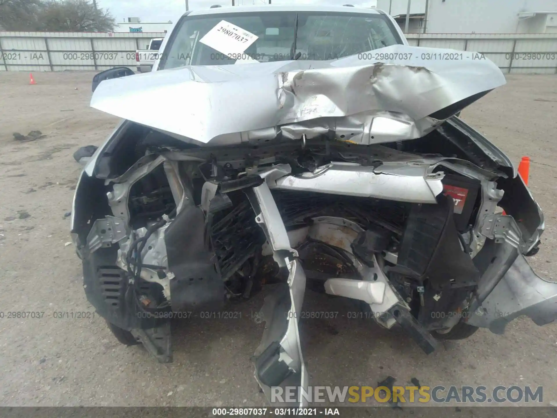 6 Photograph of a damaged car JTEZU5JRXK5194771 TOYOTA 4RUNNER 2019