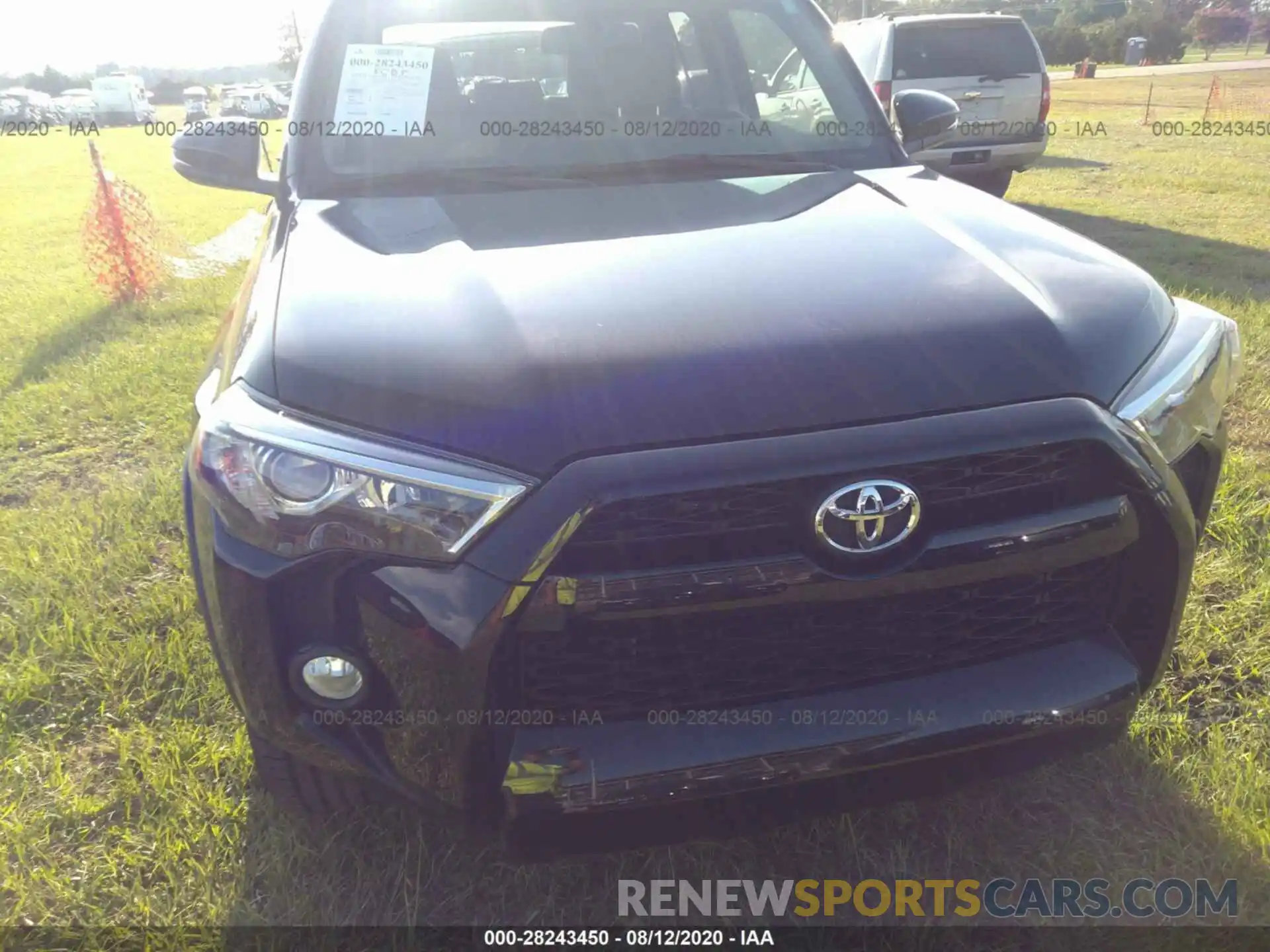 6 Photograph of a damaged car JTEZU5JRXK5197315 TOYOTA 4RUNNER 2019