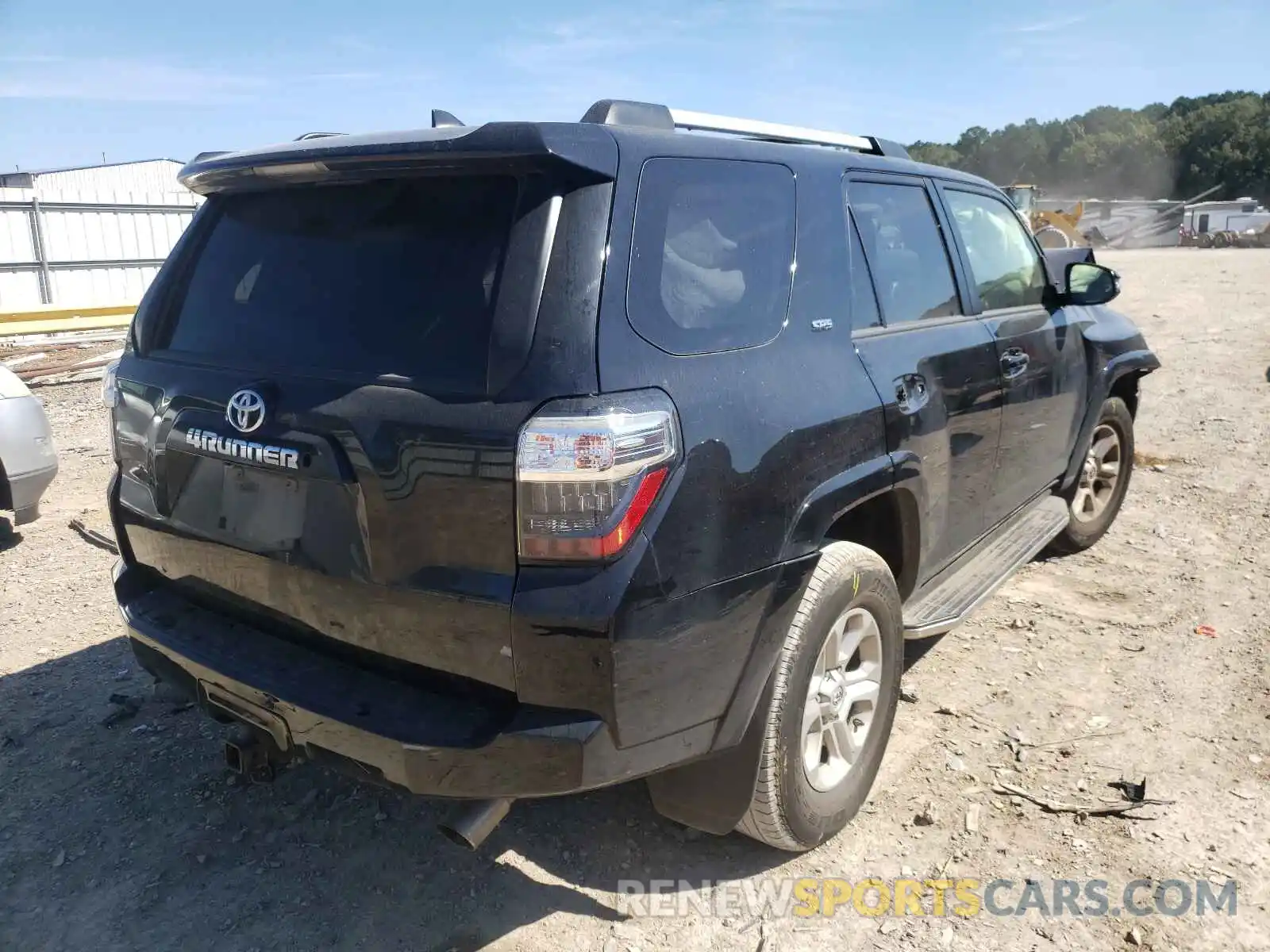 4 Фотография поврежденного автомобиля JTEZU5JRXK5200195 TOYOTA 4RUNNER 2019