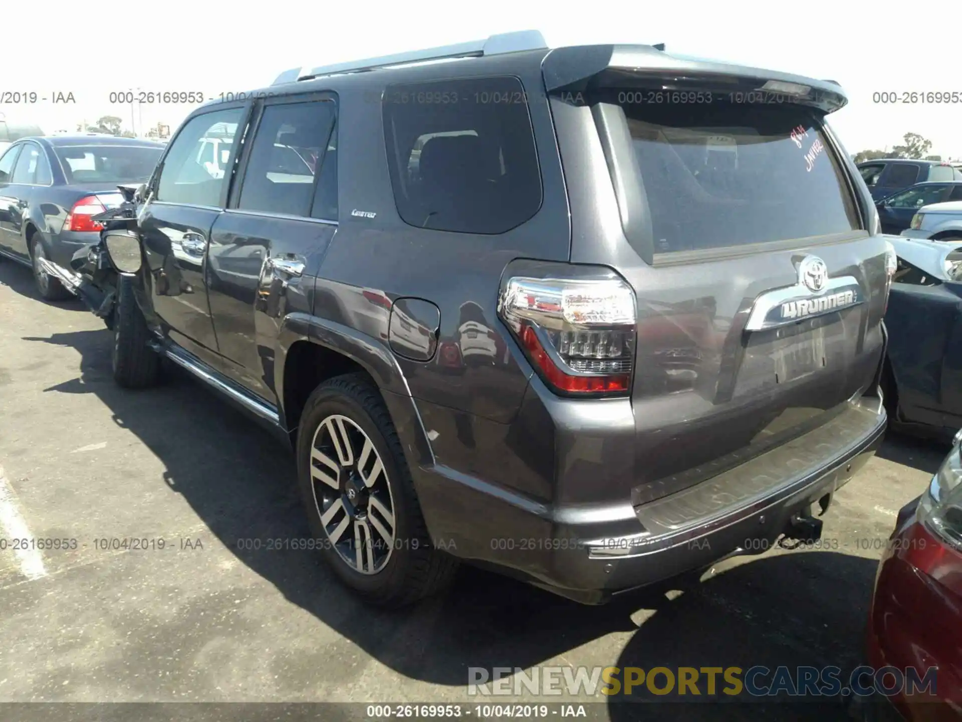 3 Фотография поврежденного автомобиля JTEZU5JRXK5200925 TOYOTA 4RUNNER 2019