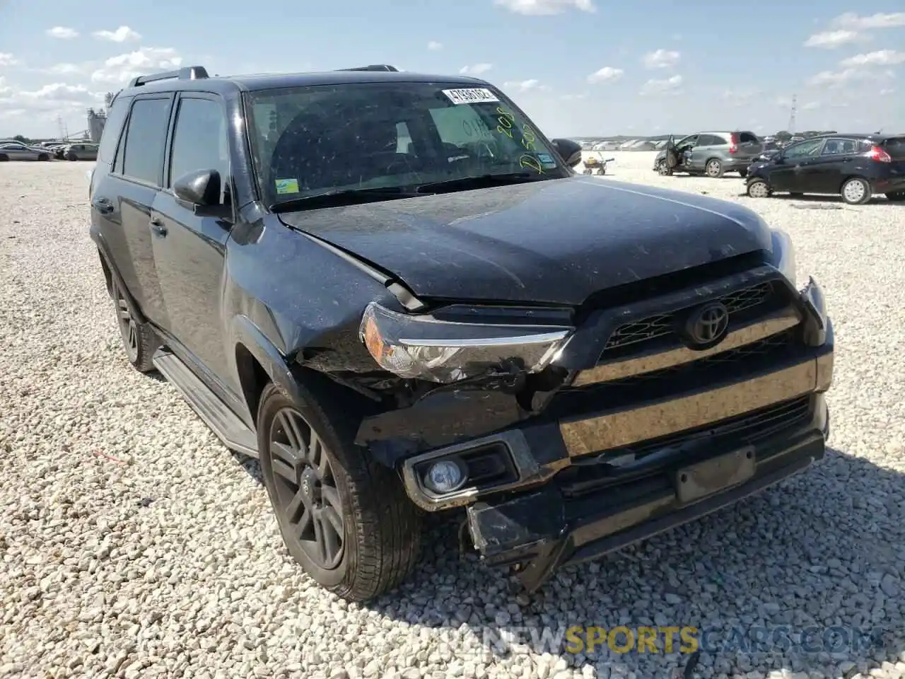 1 Photograph of a damaged car JTEZU5JRXK5208507 TOYOTA 4RUNNER 2019