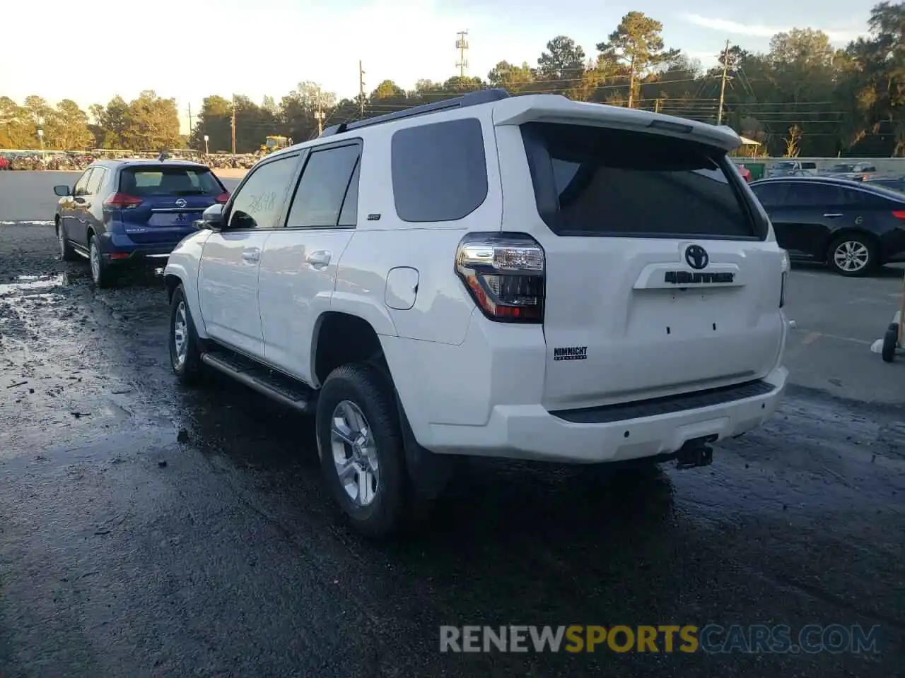 3 Photograph of a damaged car JTEZU5JRXK5209074 TOYOTA 4RUNNER 2019