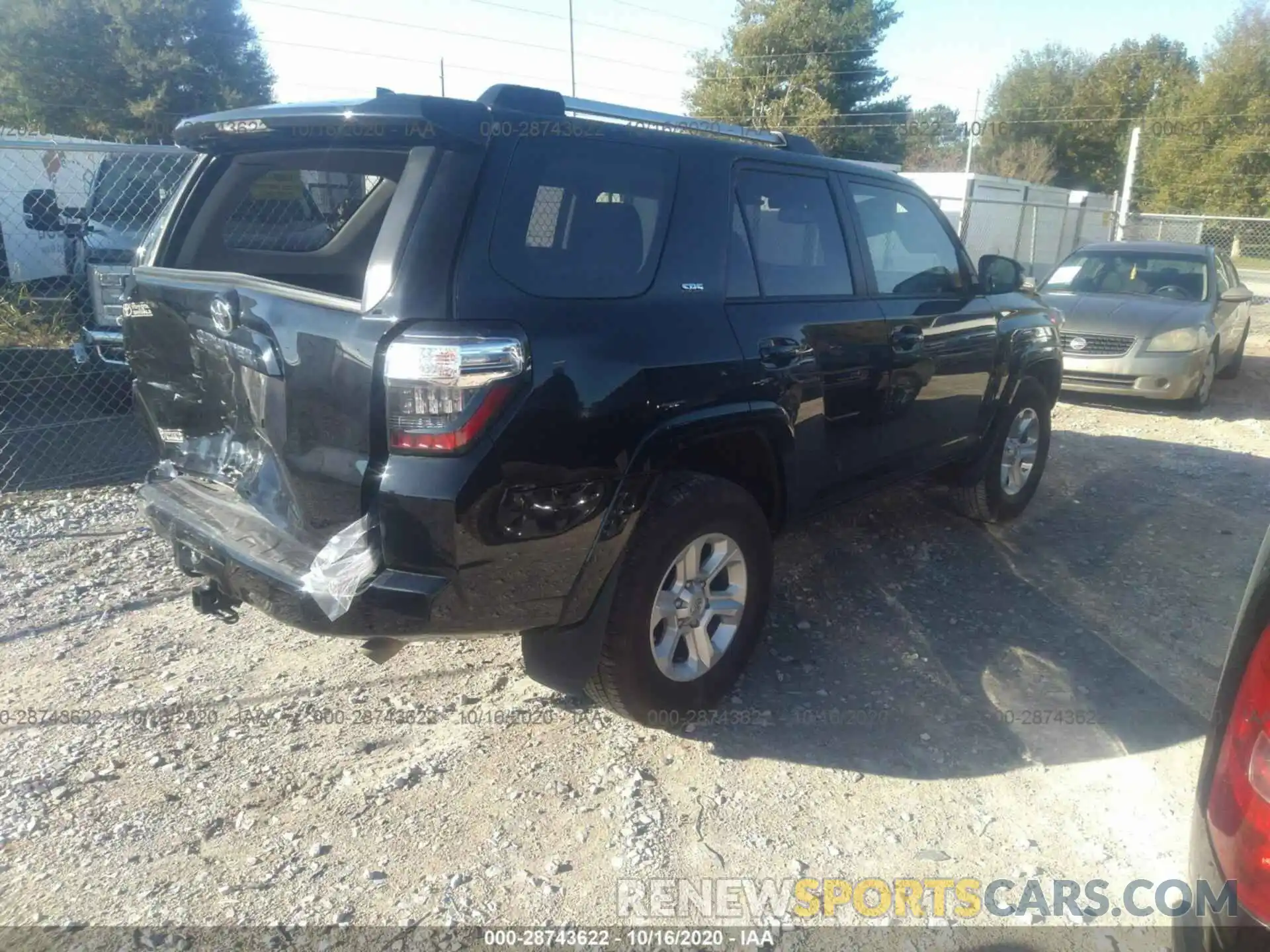 4 Фотография поврежденного автомобиля JTEZU5JRXK5209351 TOYOTA 4RUNNER 2019