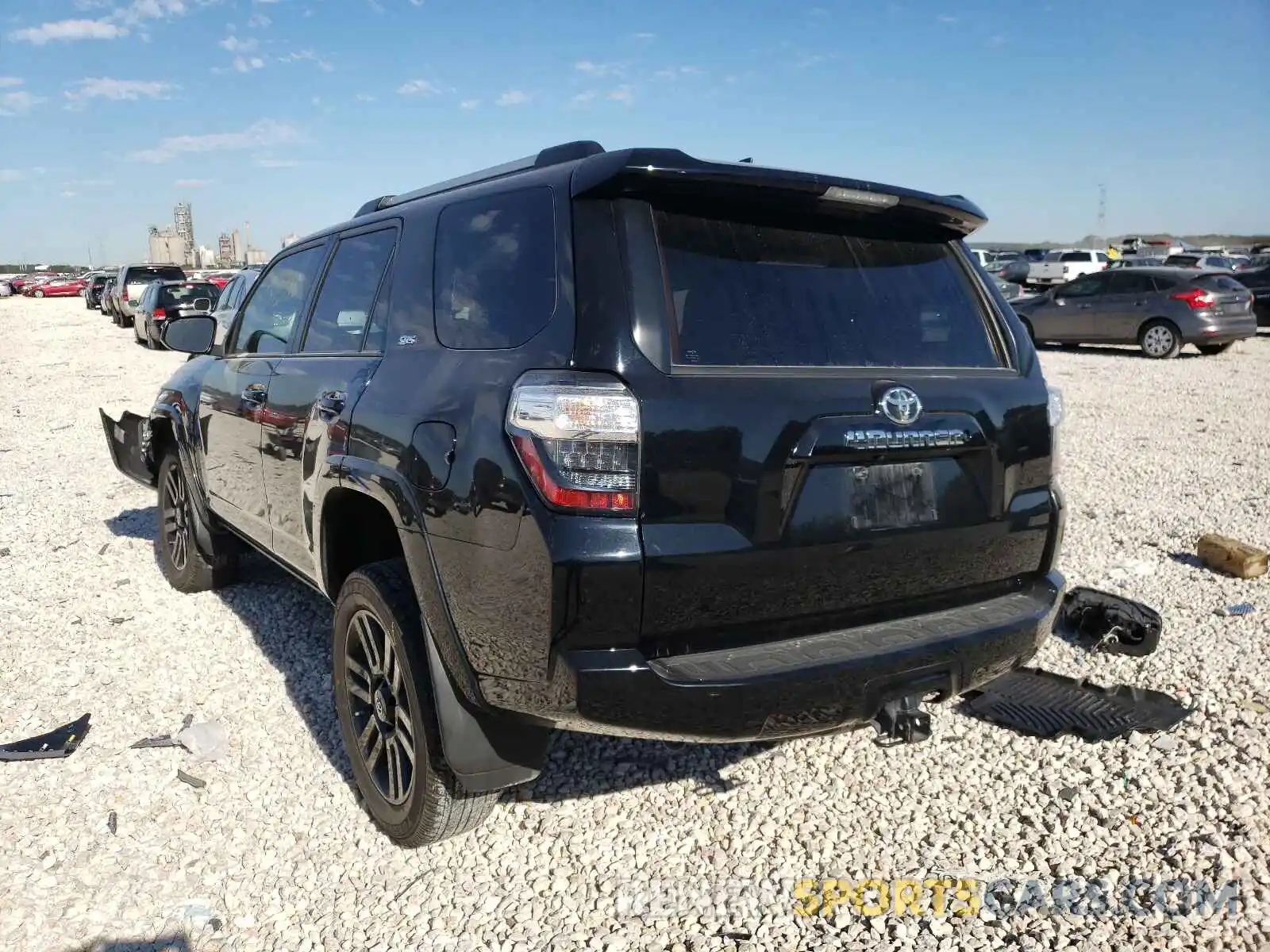 3 Photograph of a damaged car JTEZU5JRXK5209530 TOYOTA 4RUNNER 2019