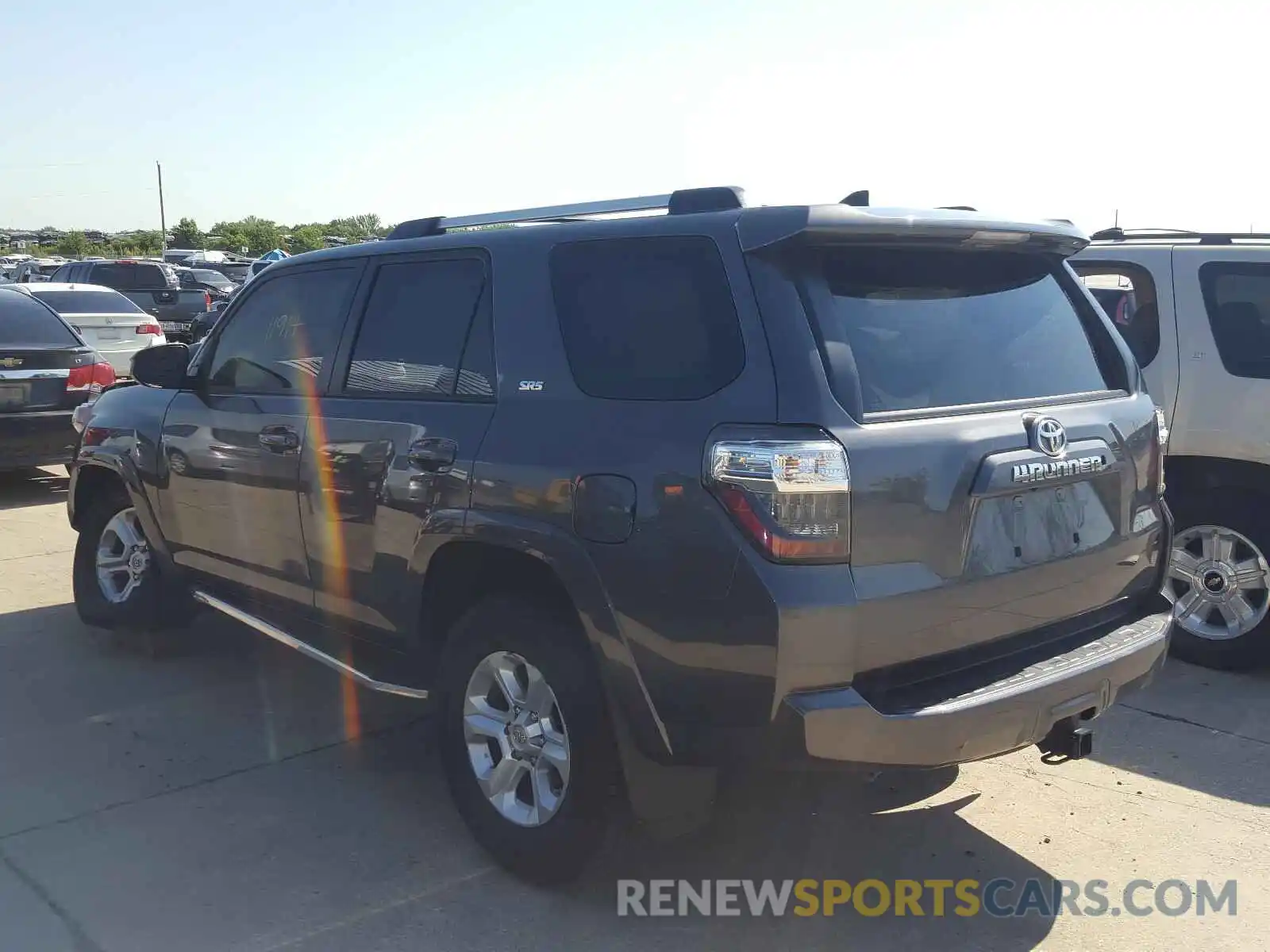 3 Photograph of a damaged car JTEZU5JRXK5209821 TOYOTA 4RUNNER 2019