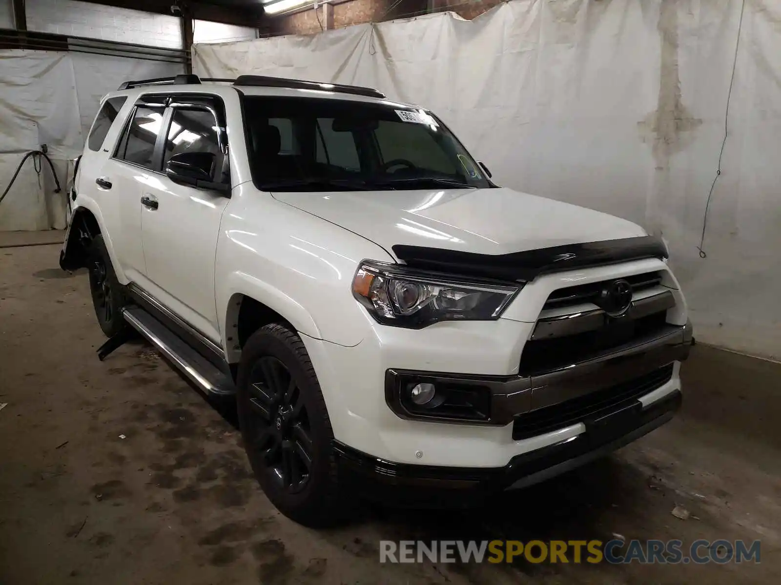 1 Фотография поврежденного автомобиля JTEBU5JR0L5742134 TOYOTA 4RUNNER 2020