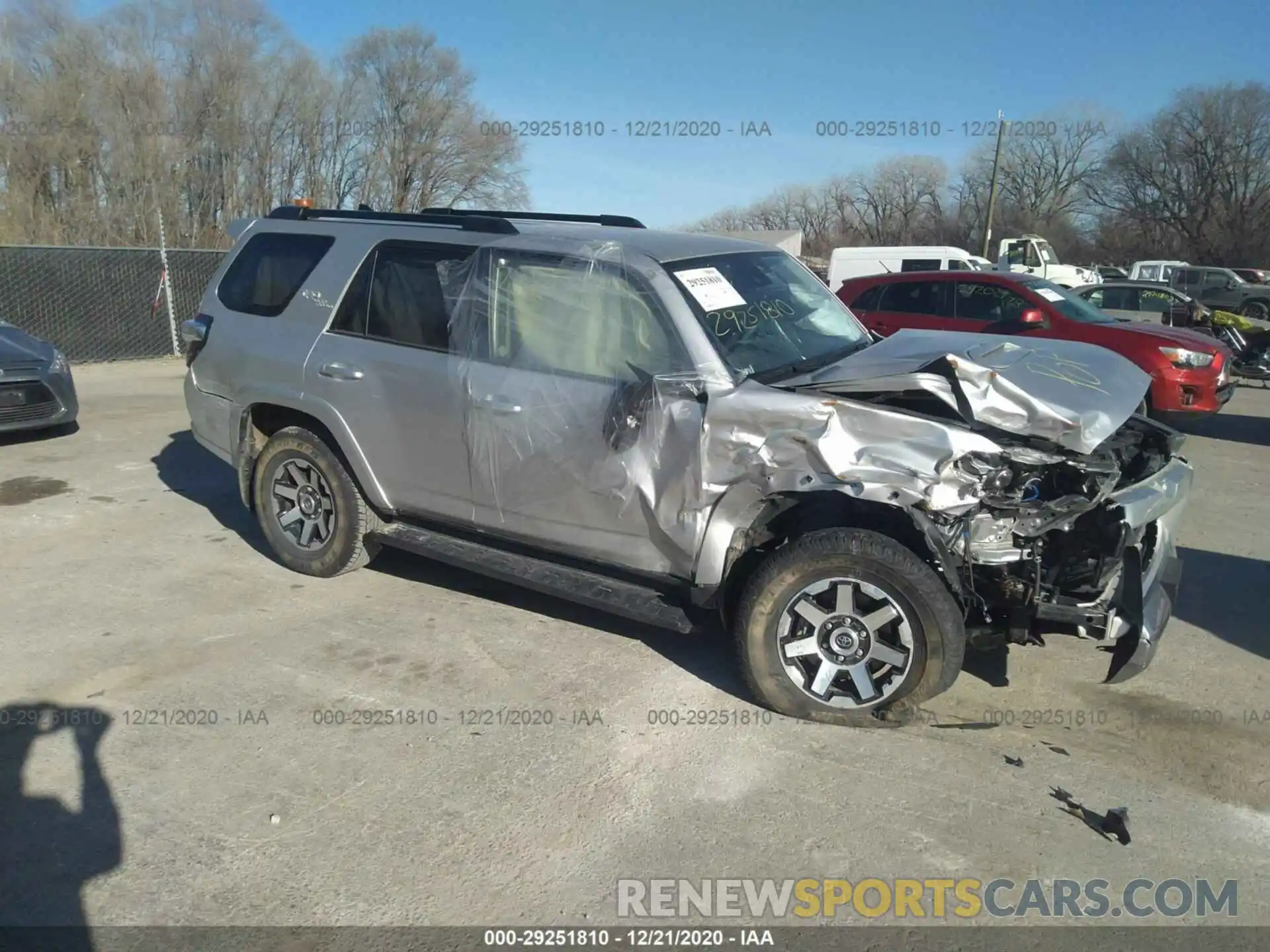 1 Photograph of a damaged car JTEBU5JR0L5742554 TOYOTA 4RUNNER 2020