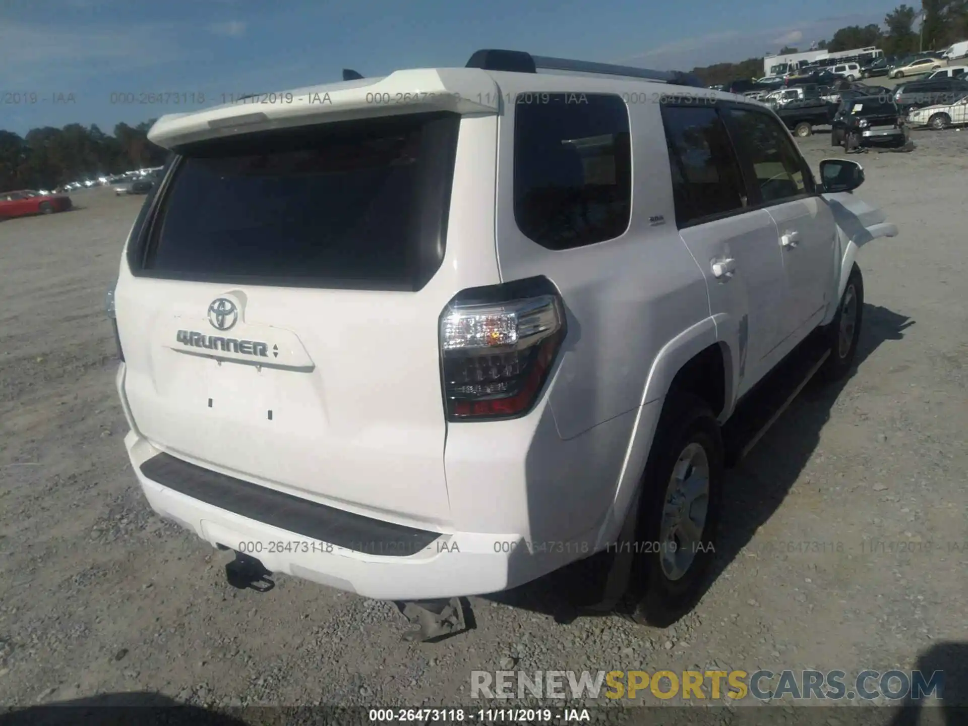 4 Photograph of a damaged car JTEBU5JR0L5743963 TOYOTA 4RUNNER 2020