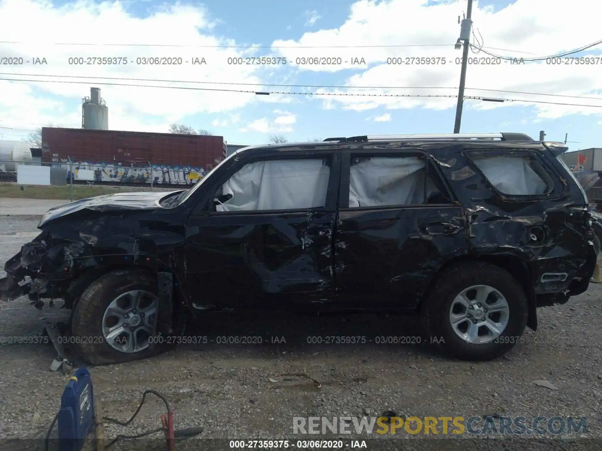 6 Photograph of a damaged car JTEBU5JR0L5745678 TOYOTA 4RUNNER 2020