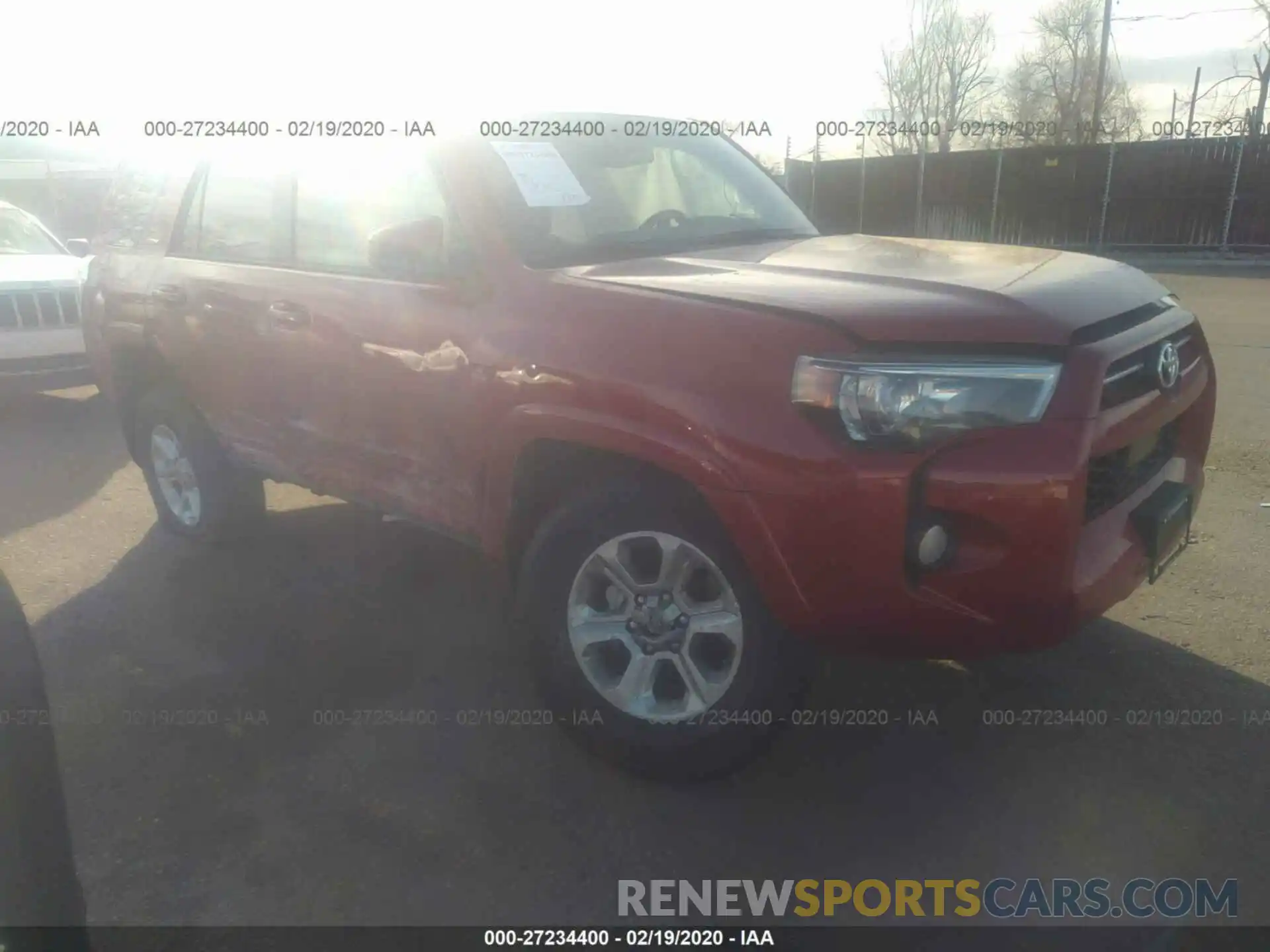 1 Photograph of a damaged car JTEBU5JR0L5746412 TOYOTA 4RUNNER 2020