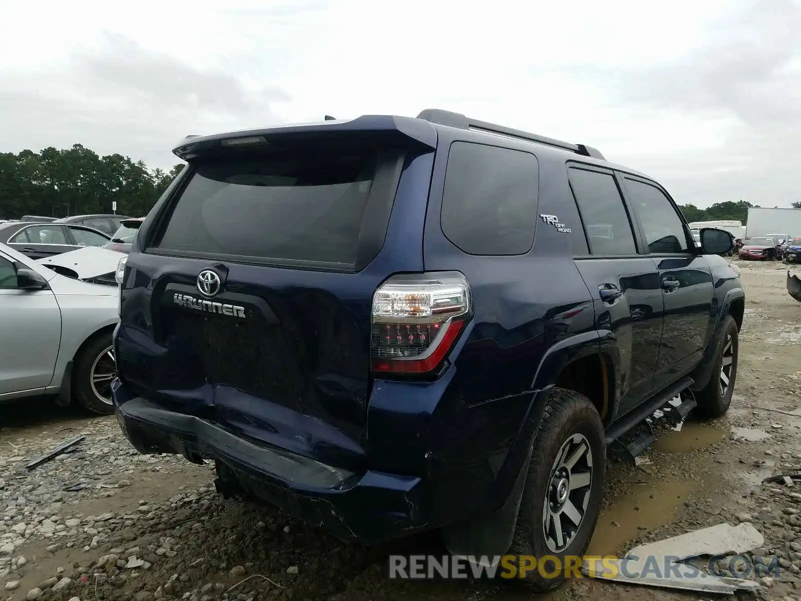 4 Фотография поврежденного автомобиля JTEBU5JR0L5757829 TOYOTA 4RUNNER 2020