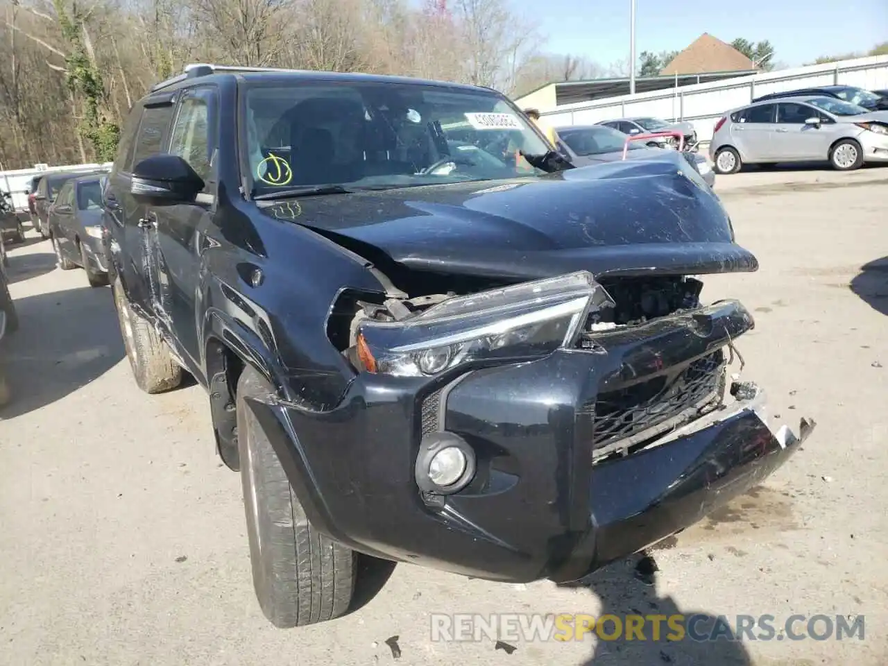 1 Photograph of a damaged car JTEBU5JR0L5761329 TOYOTA 4RUNNER 2020