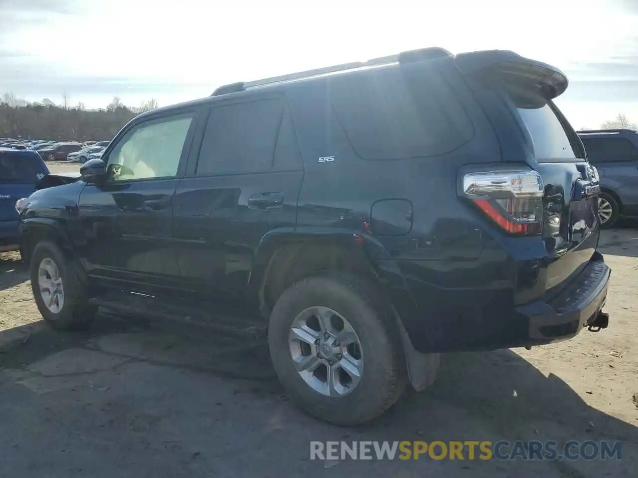 2 Photograph of a damaged car JTEBU5JR0L5765963 TOYOTA 4RUNNER 2020