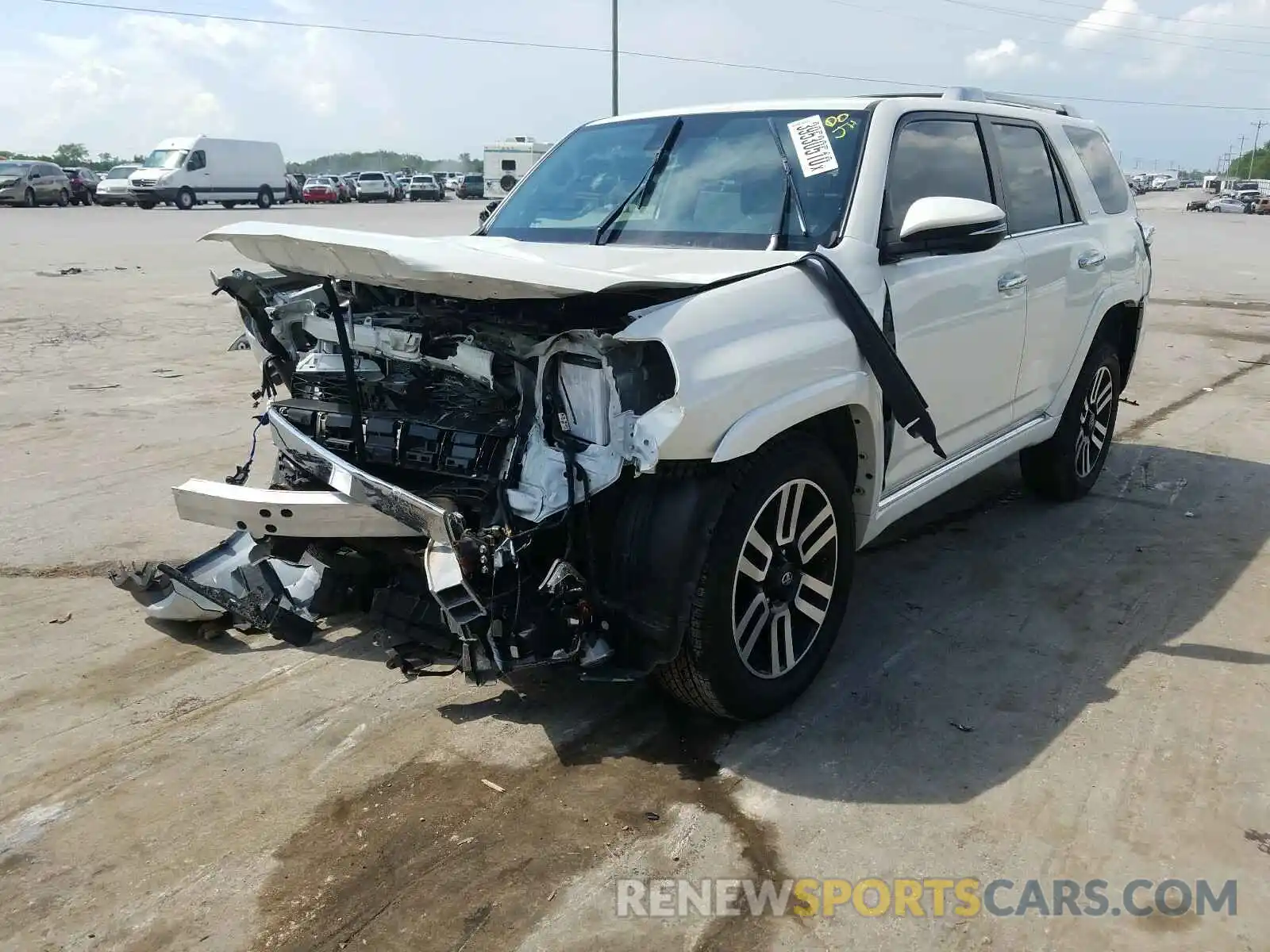 2 Photograph of a damaged car JTEBU5JR0L5774517 TOYOTA 4RUNNER 2020