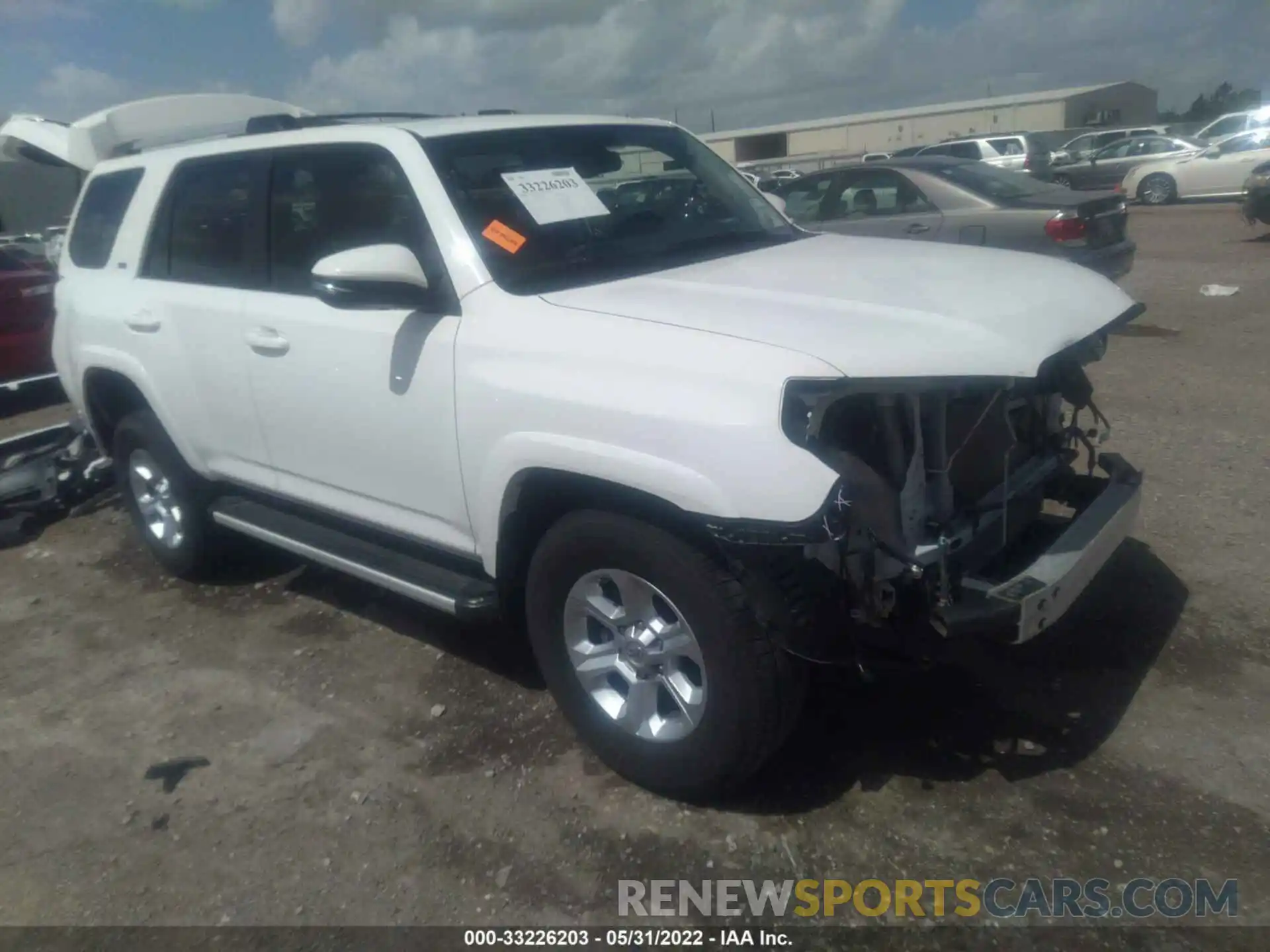 1 Photograph of a damaged car JTEBU5JR0L5775098 TOYOTA 4RUNNER 2020