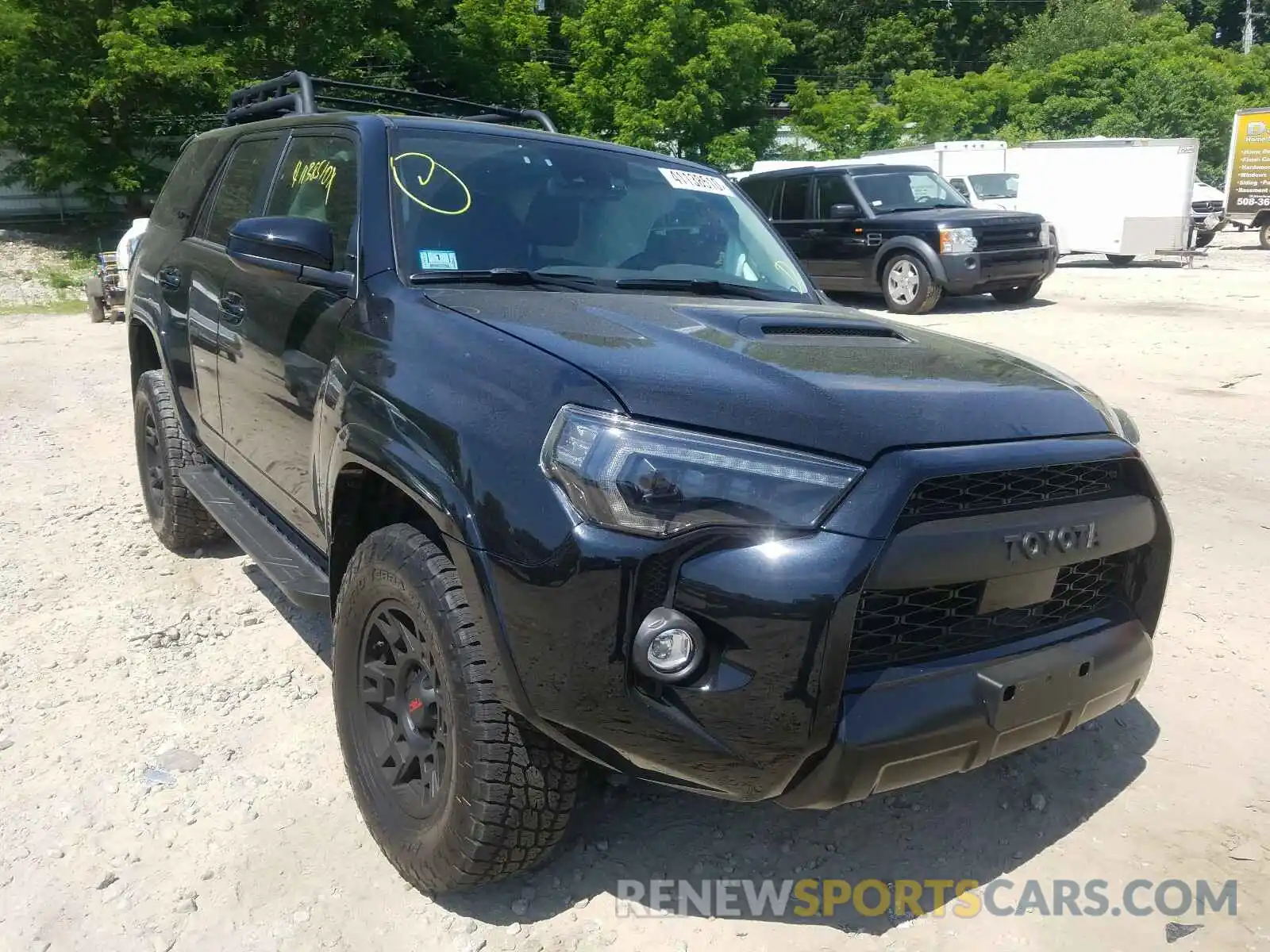 1 Фотография поврежденного автомобиля JTEBU5JR0L5778146 TOYOTA 4RUNNER 2020