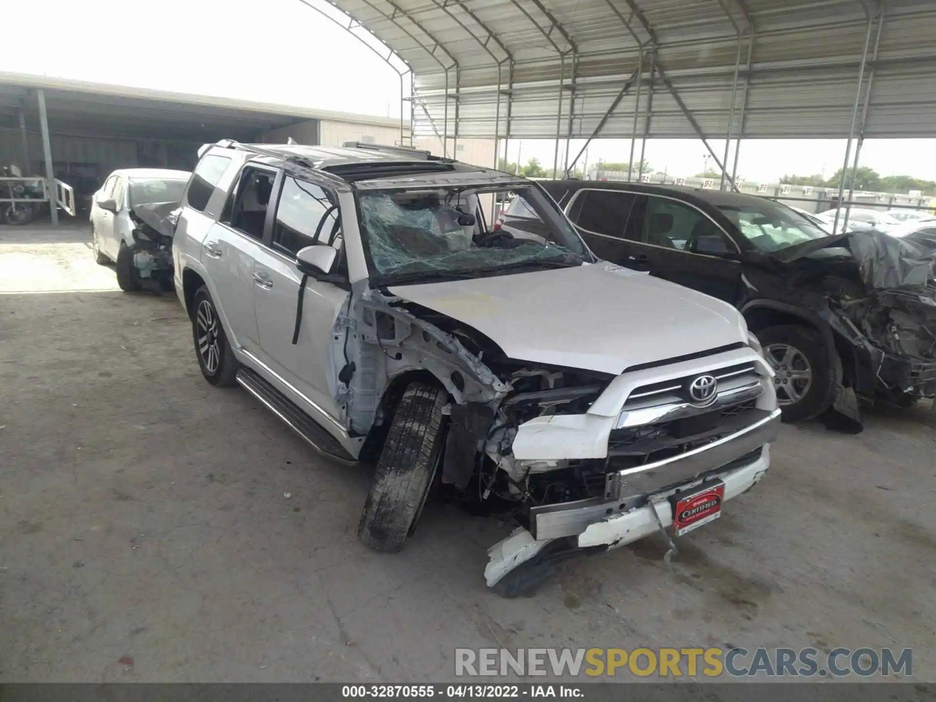 1 Photograph of a damaged car JTEBU5JR0L5779538 TOYOTA 4RUNNER 2020