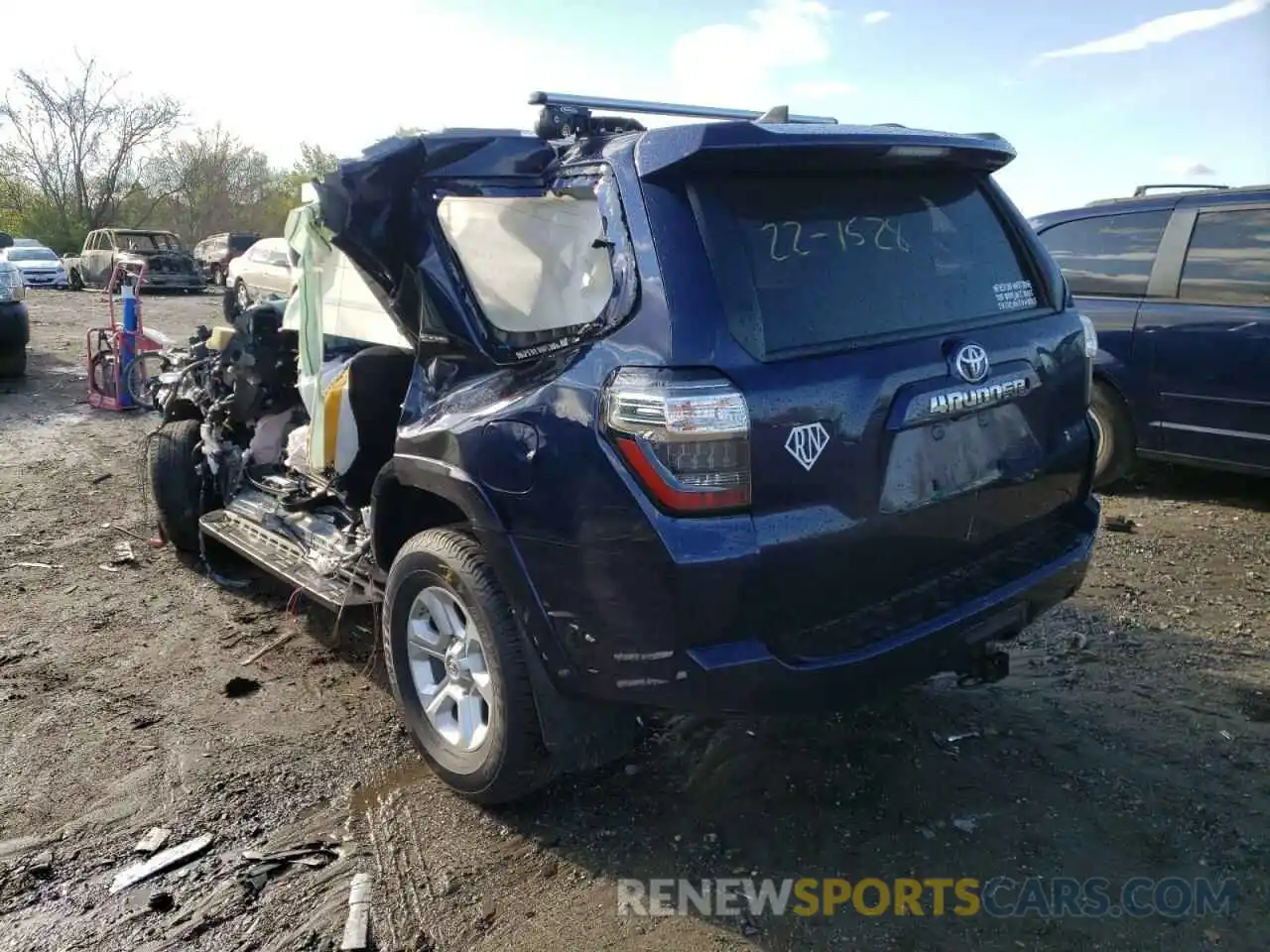 3 Photograph of a damaged car JTEBU5JR0L5782309 TOYOTA 4RUNNER 2020