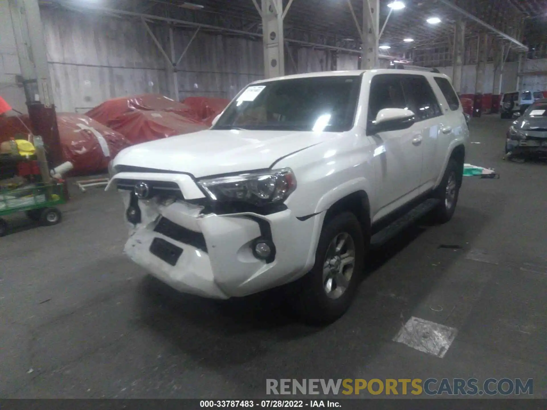 2 Photograph of a damaged car JTEBU5JR0L5783136 TOYOTA 4RUNNER 2020