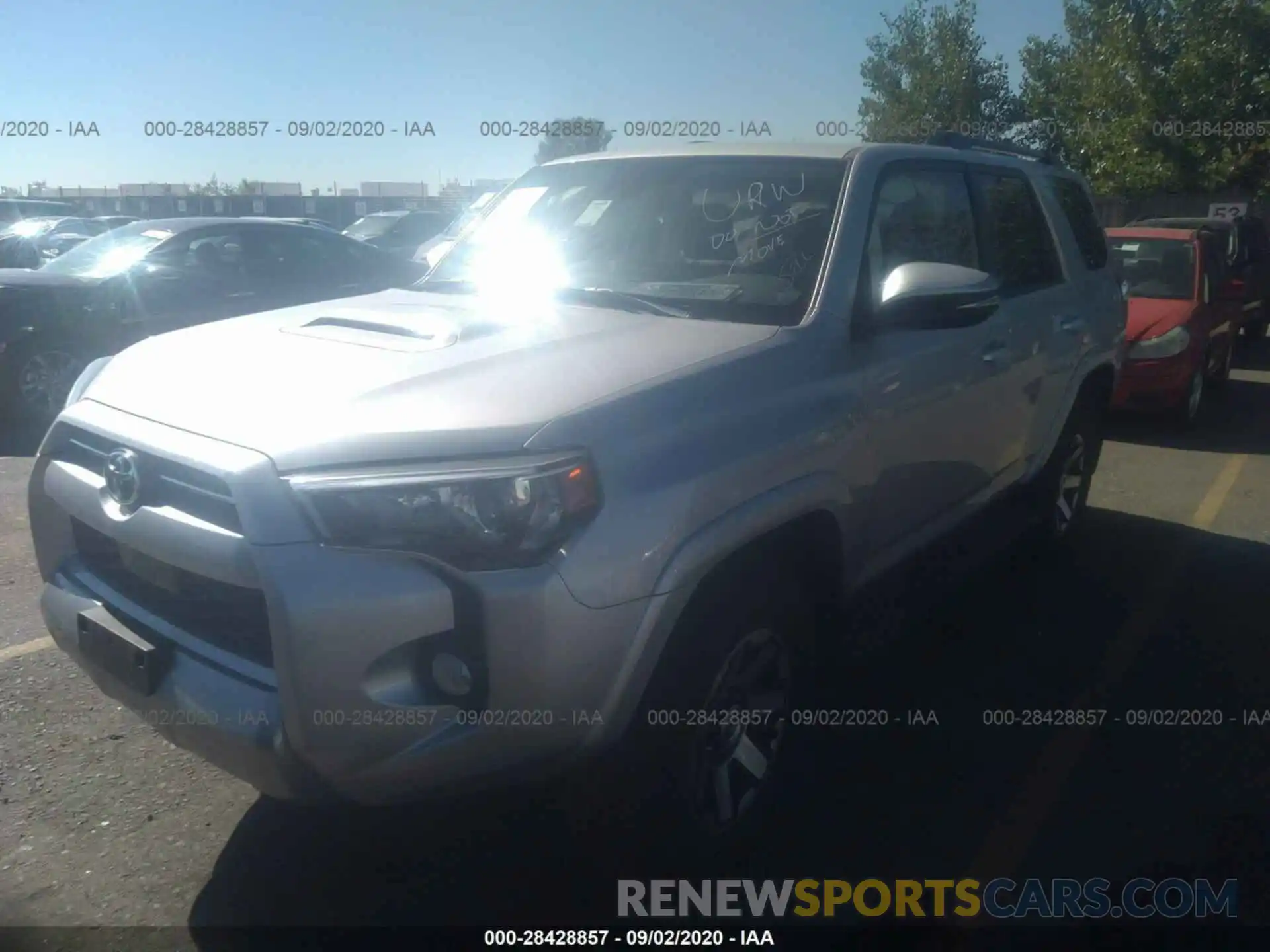 2 Photograph of a damaged car JTEBU5JR0L5788126 TOYOTA 4RUNNER 2020