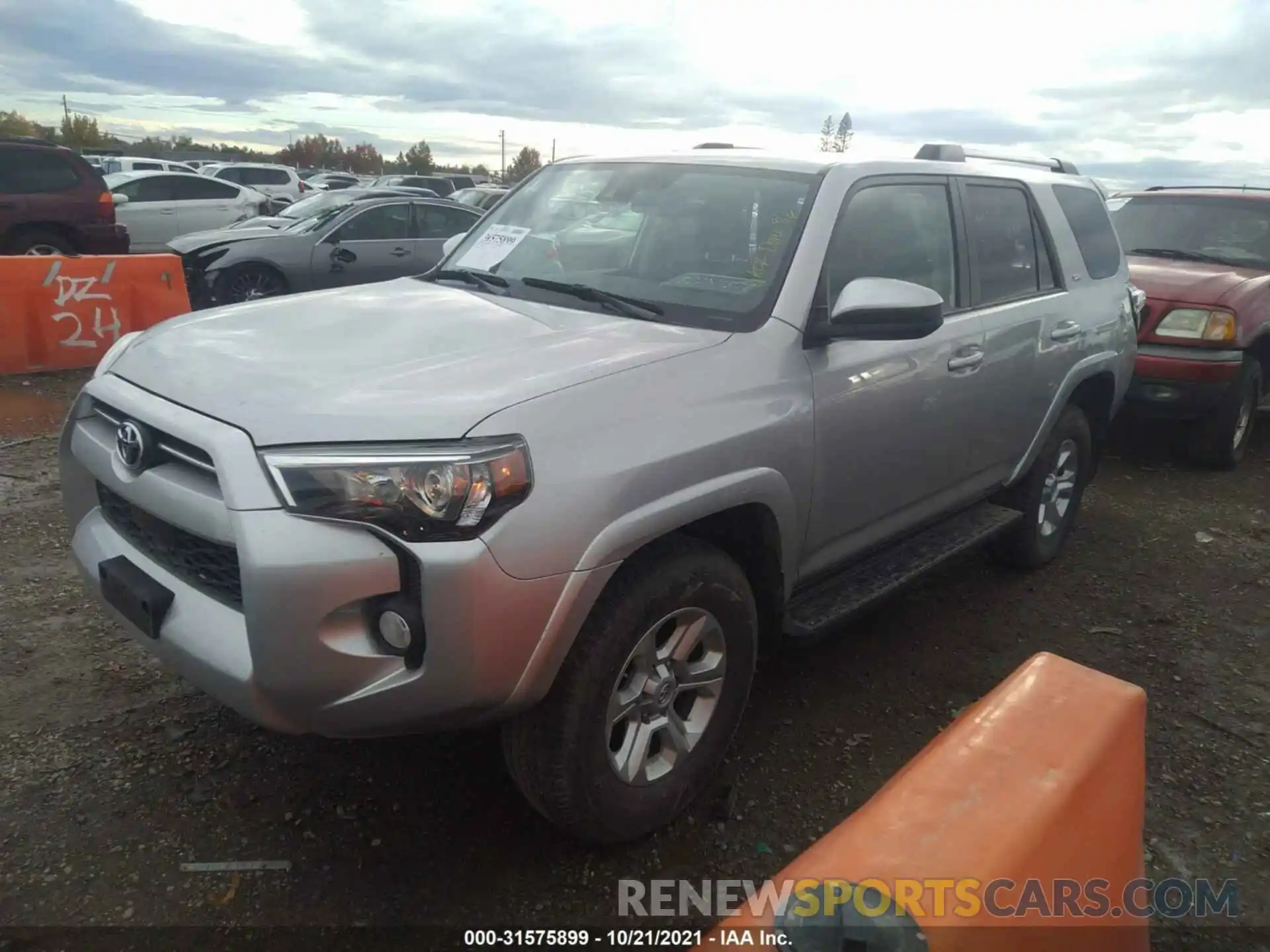 2 Фотография поврежденного автомобиля JTEBU5JR0L5788658 TOYOTA 4RUNNER 2020