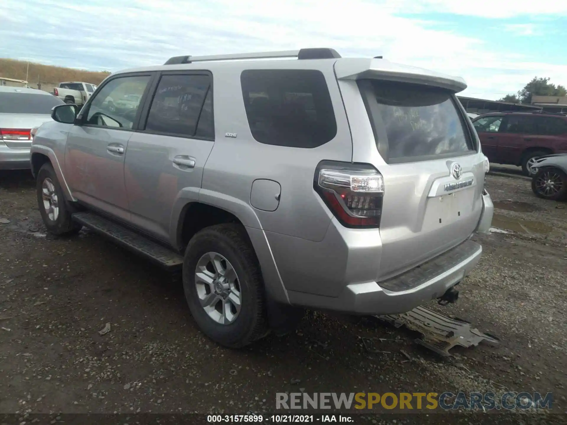 3 Фотография поврежденного автомобиля JTEBU5JR0L5788658 TOYOTA 4RUNNER 2020