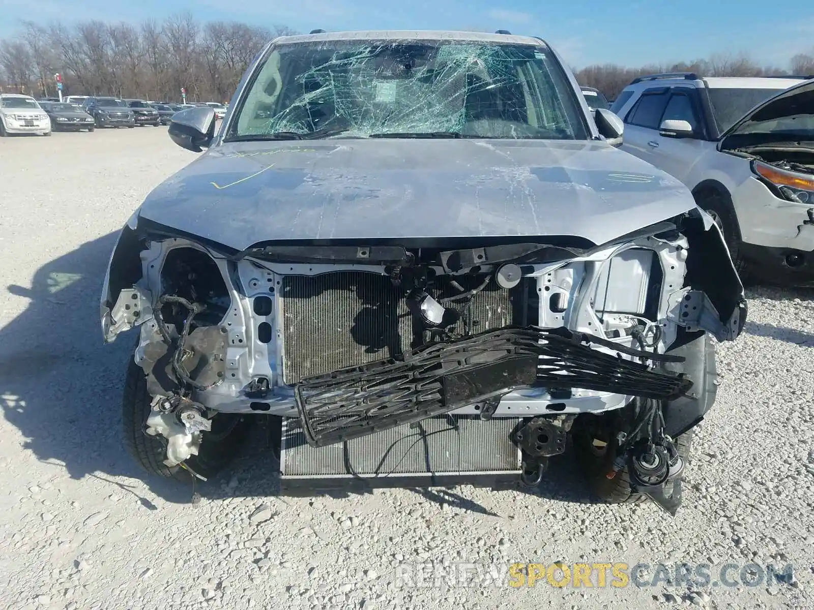 9 Photograph of a damaged car JTEBU5JR0L5789213 TOYOTA 4RUNNER 2020