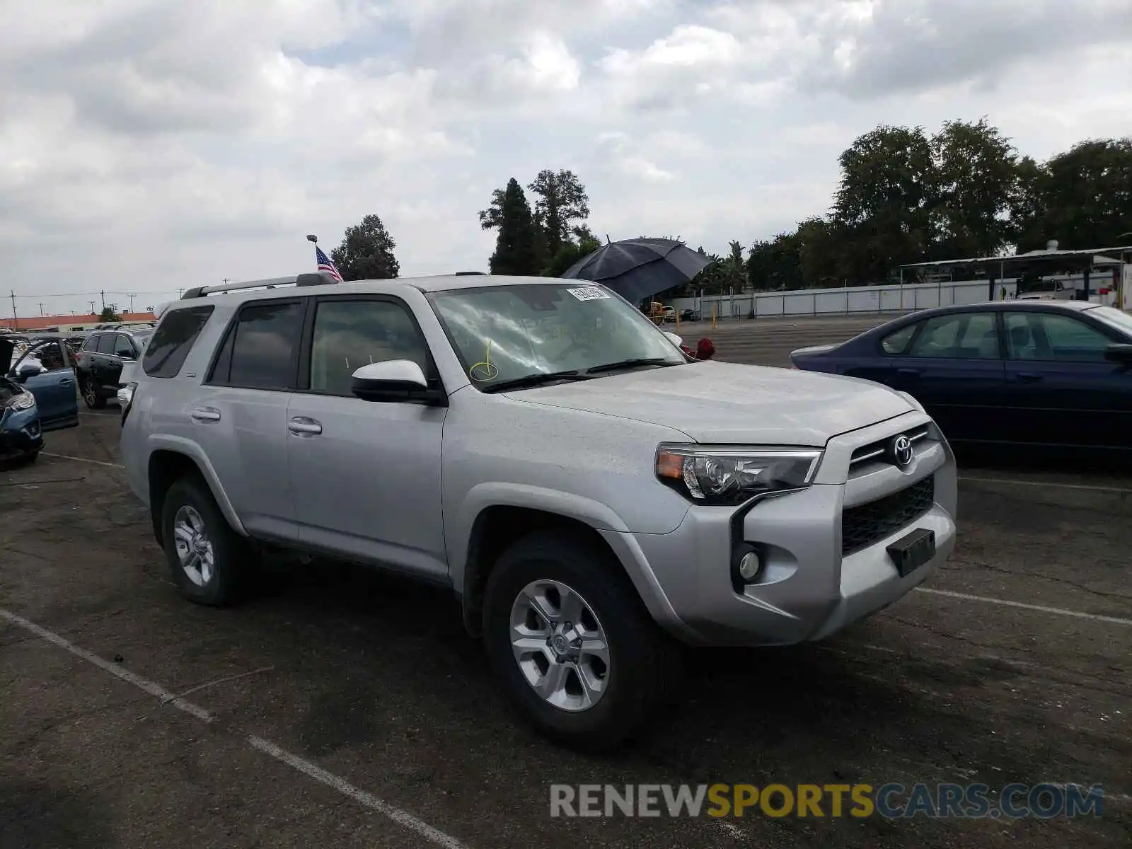 1 Photograph of a damaged car JTEBU5JR0L5791818 TOYOTA 4RUNNER 2020