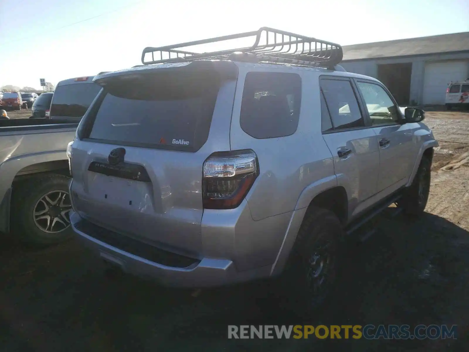 4 Photograph of a damaged car JTEBU5JR0L5804972 TOYOTA 4RUNNER 2020