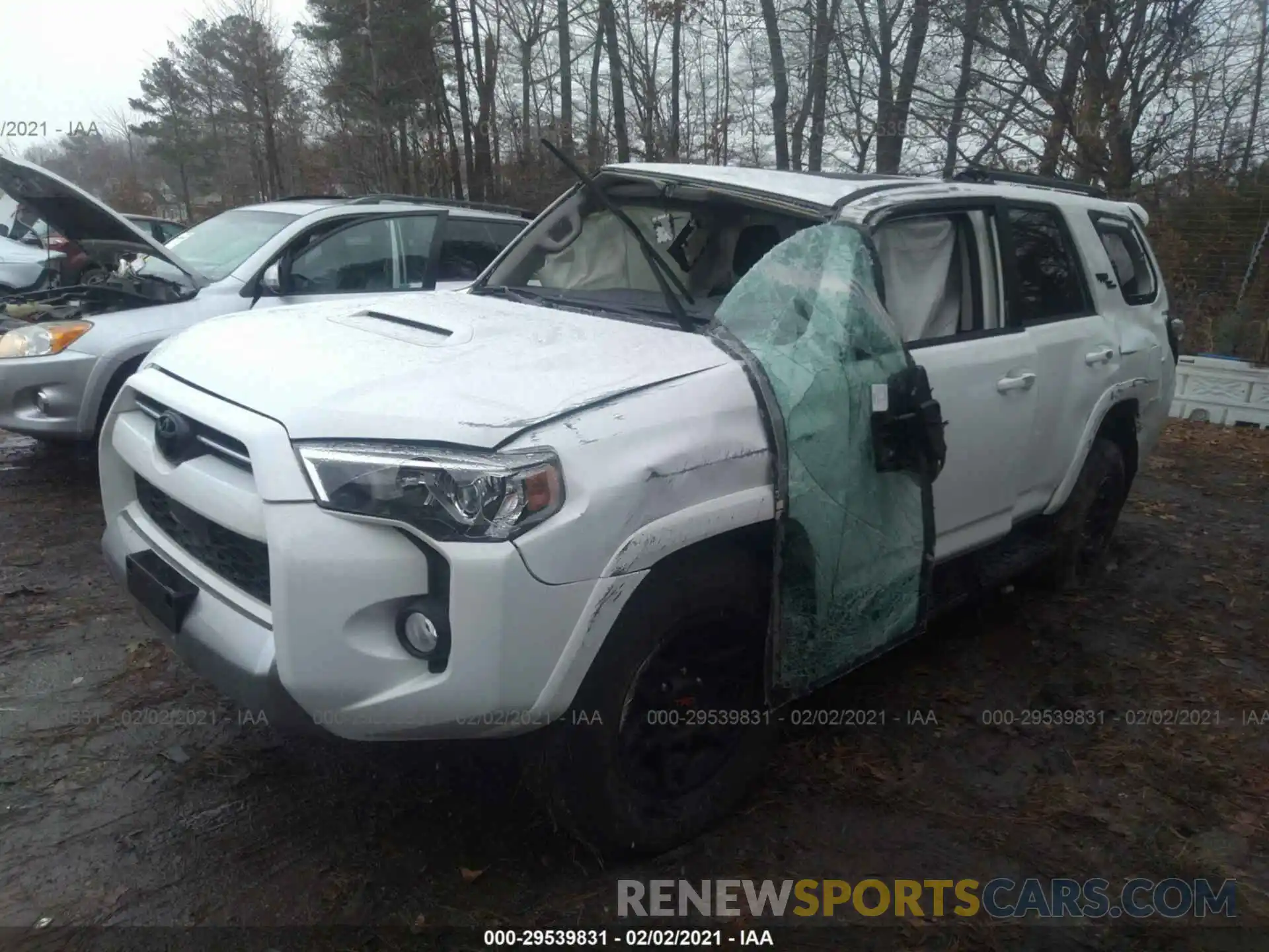 2 Photograph of a damaged car JTEBU5JR0L5805877 TOYOTA 4RUNNER 2020