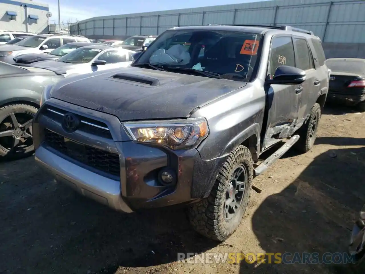 2 Photograph of a damaged car JTEBU5JR0L5807466 TOYOTA 4RUNNER 2020