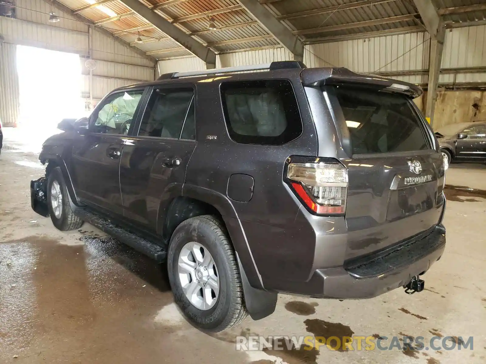 3 Photograph of a damaged car JTEBU5JR0L5807869 TOYOTA 4RUNNER 2020