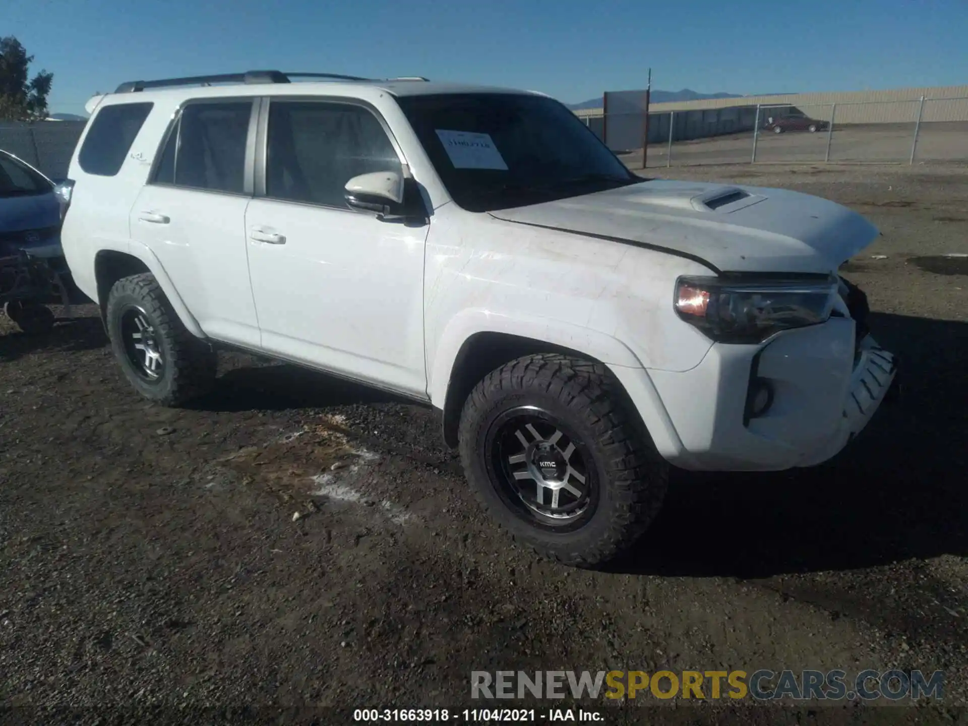 1 Photograph of a damaged car JTEBU5JR0L5808925 TOYOTA 4RUNNER 2020