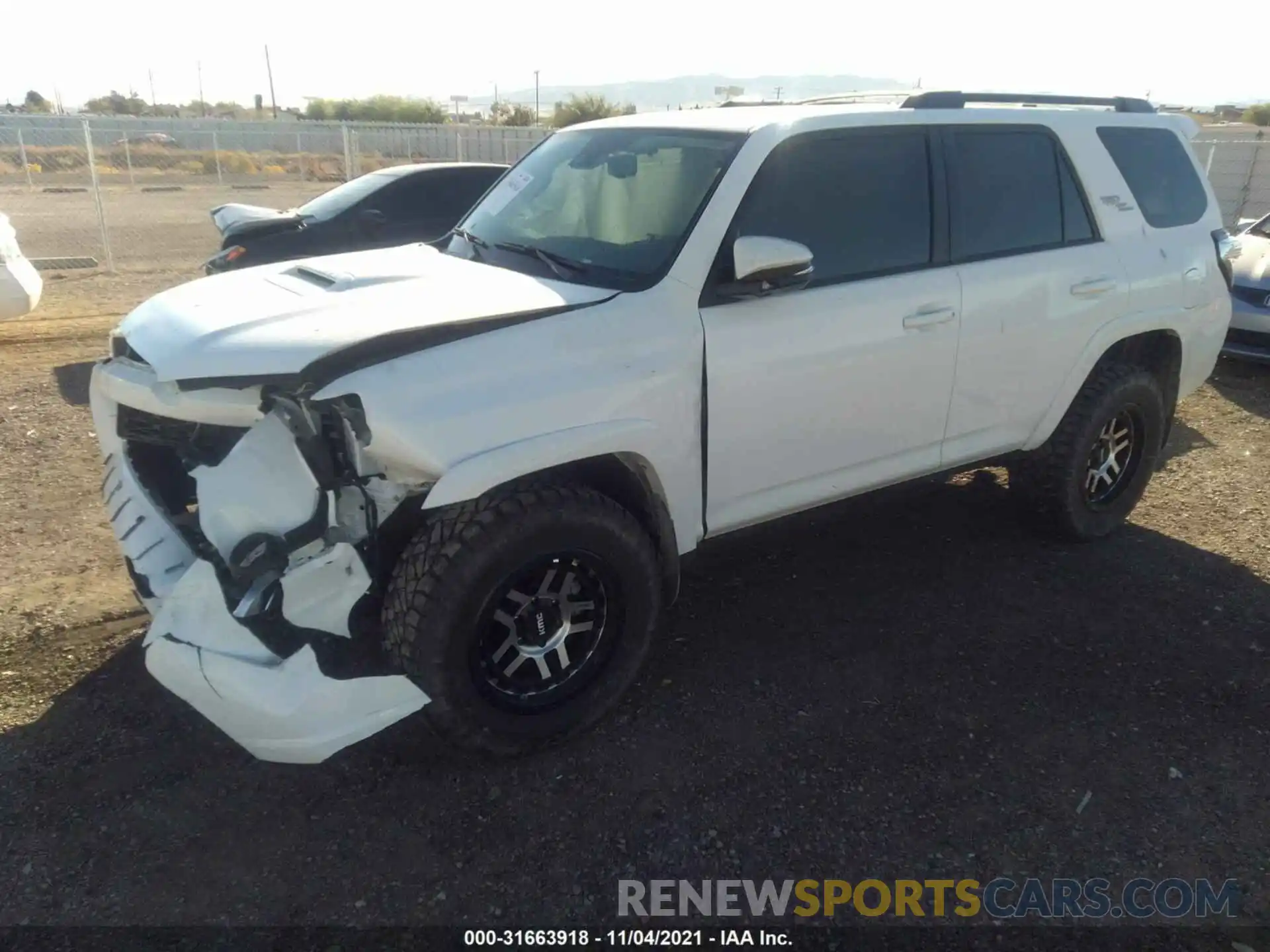 2 Photograph of a damaged car JTEBU5JR0L5808925 TOYOTA 4RUNNER 2020