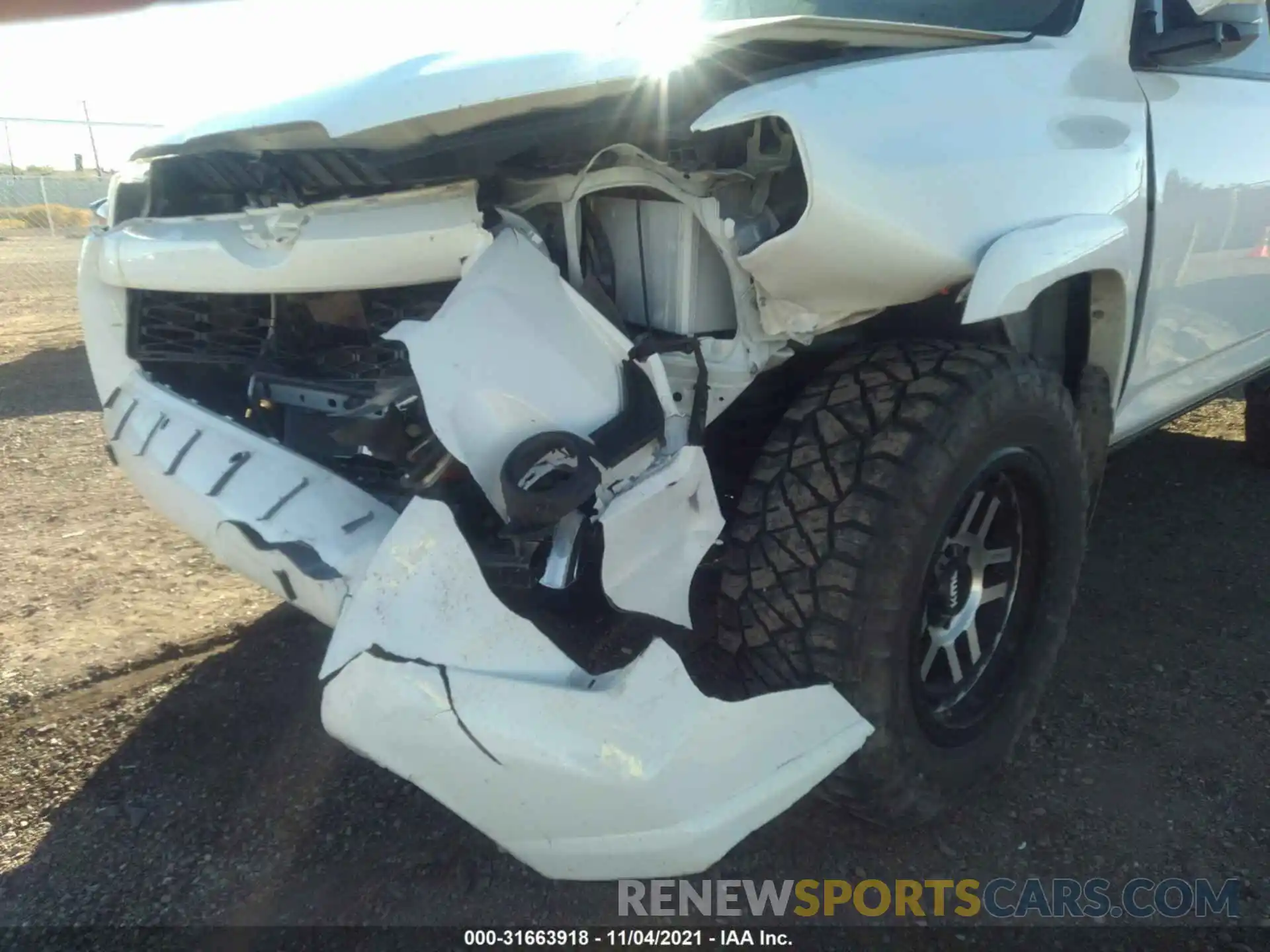 6 Photograph of a damaged car JTEBU5JR0L5808925 TOYOTA 4RUNNER 2020