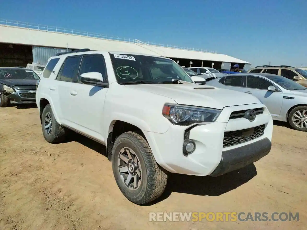 1 Фотография поврежденного автомобиля JTEBU5JR0L5809007 TOYOTA 4RUNNER 2020