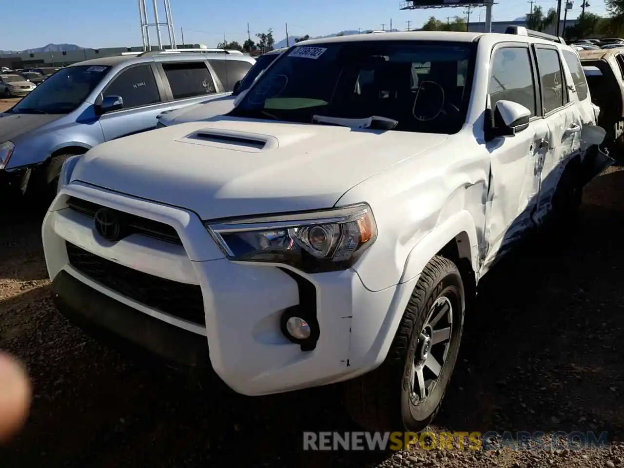 2 Photograph of a damaged car JTEBU5JR0L5809007 TOYOTA 4RUNNER 2020